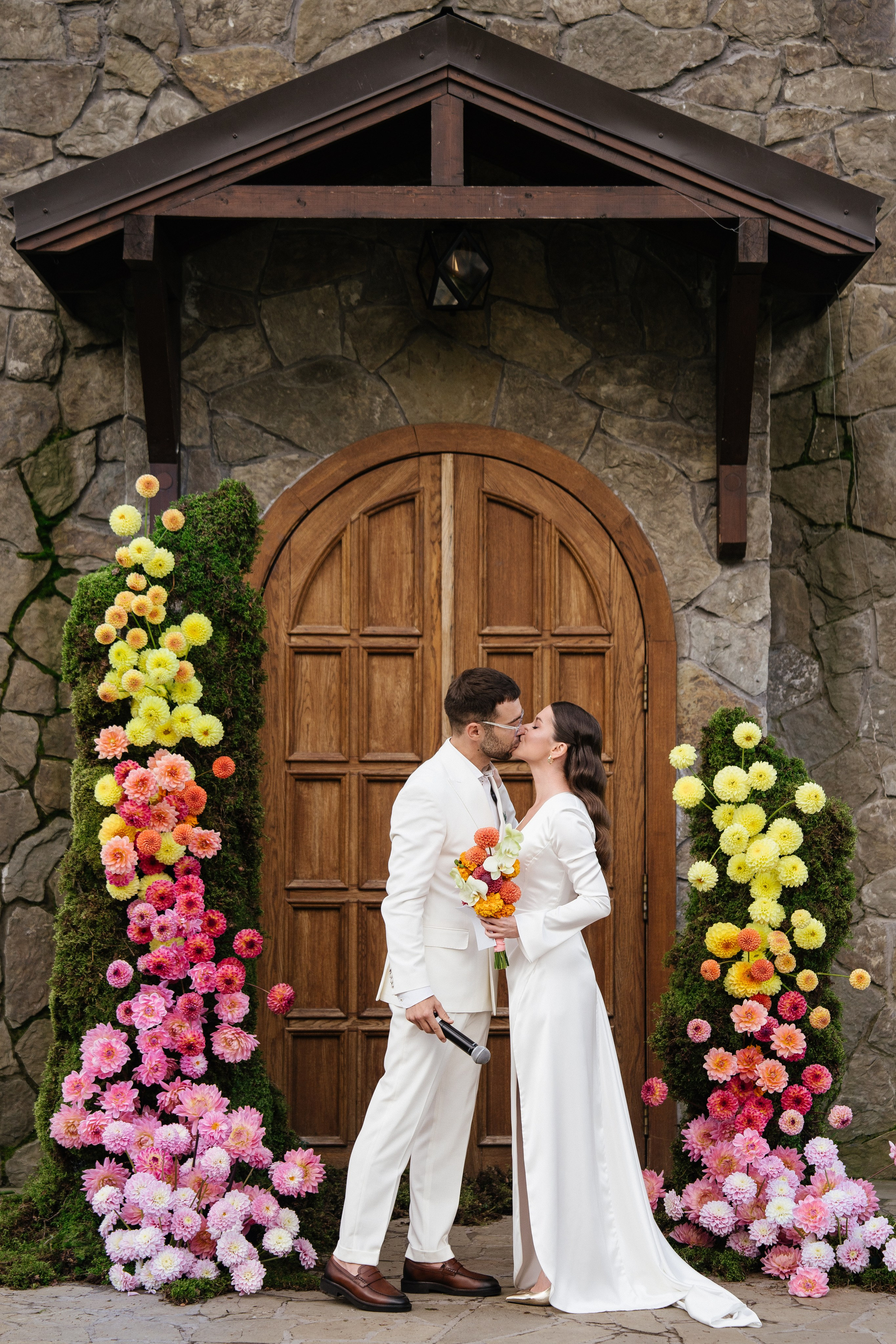 Валерия & Павел. Яркая свадьба в стиле модерн на природе. Свадебный фотограф организатор в Санкт-Петербурге Ассоль Опарина