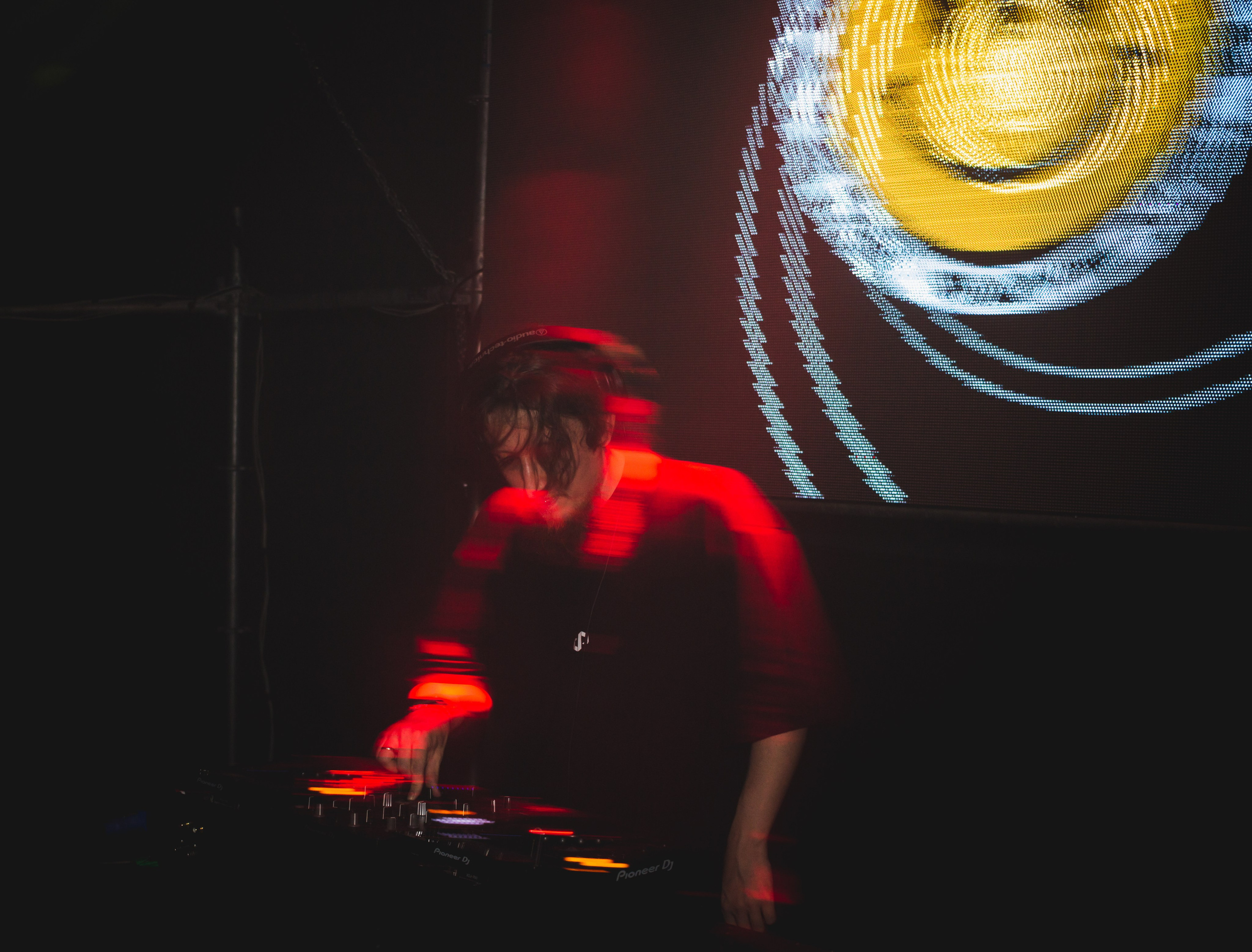 Выступление диджея и музыканта Density Point. Фотограф из Первоуральска Роман Заиченко