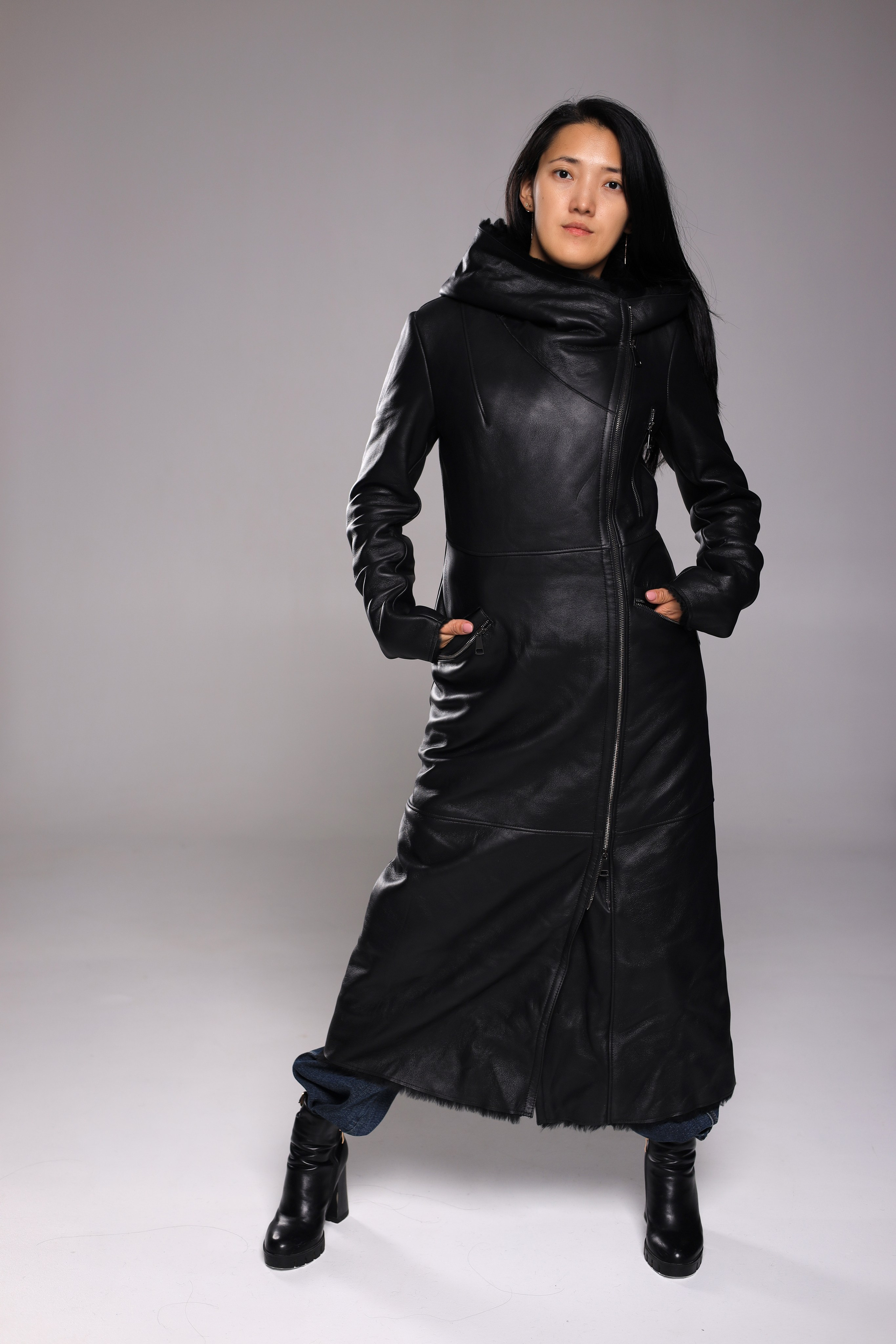 Портретная фотосессия в Алматы — индивидуальный портрет в студии. Фотограф Алматы