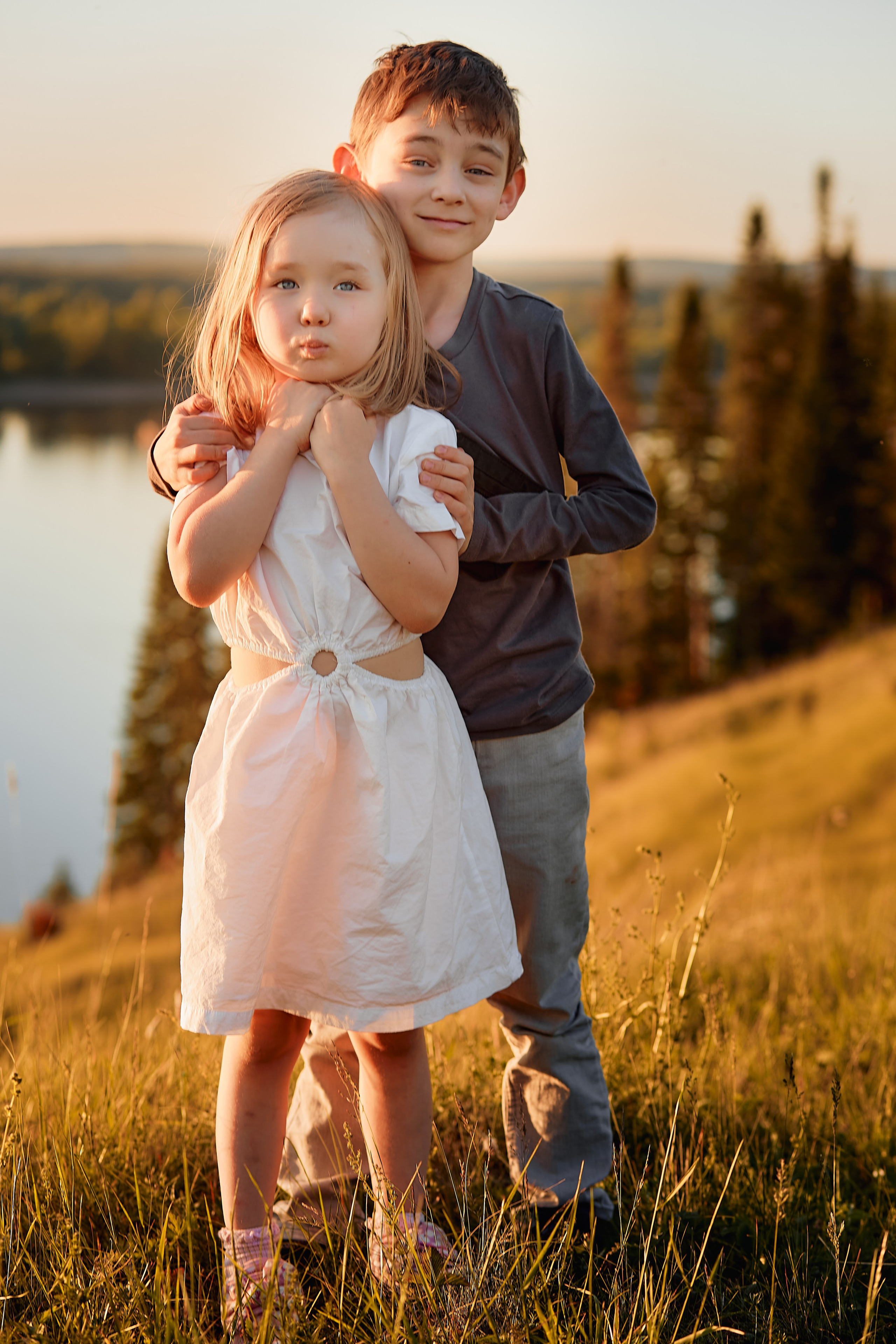 Артур, Лара, Егор и Алина. Свадебный фотограф Чайковский