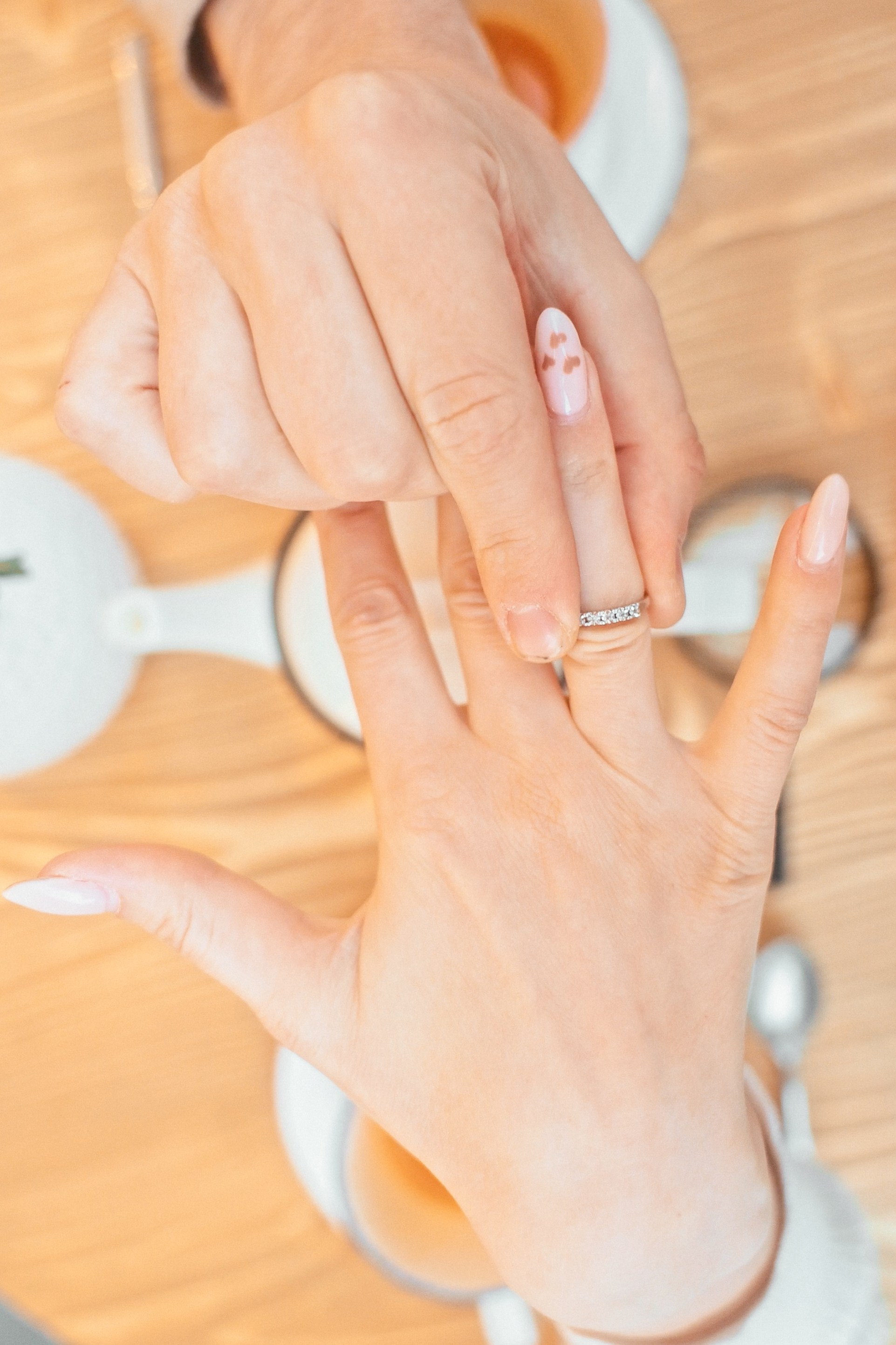 Фотограф лавстори Love story в стиле уэса андерсона. Фотограф Москва — Павел Михайлов