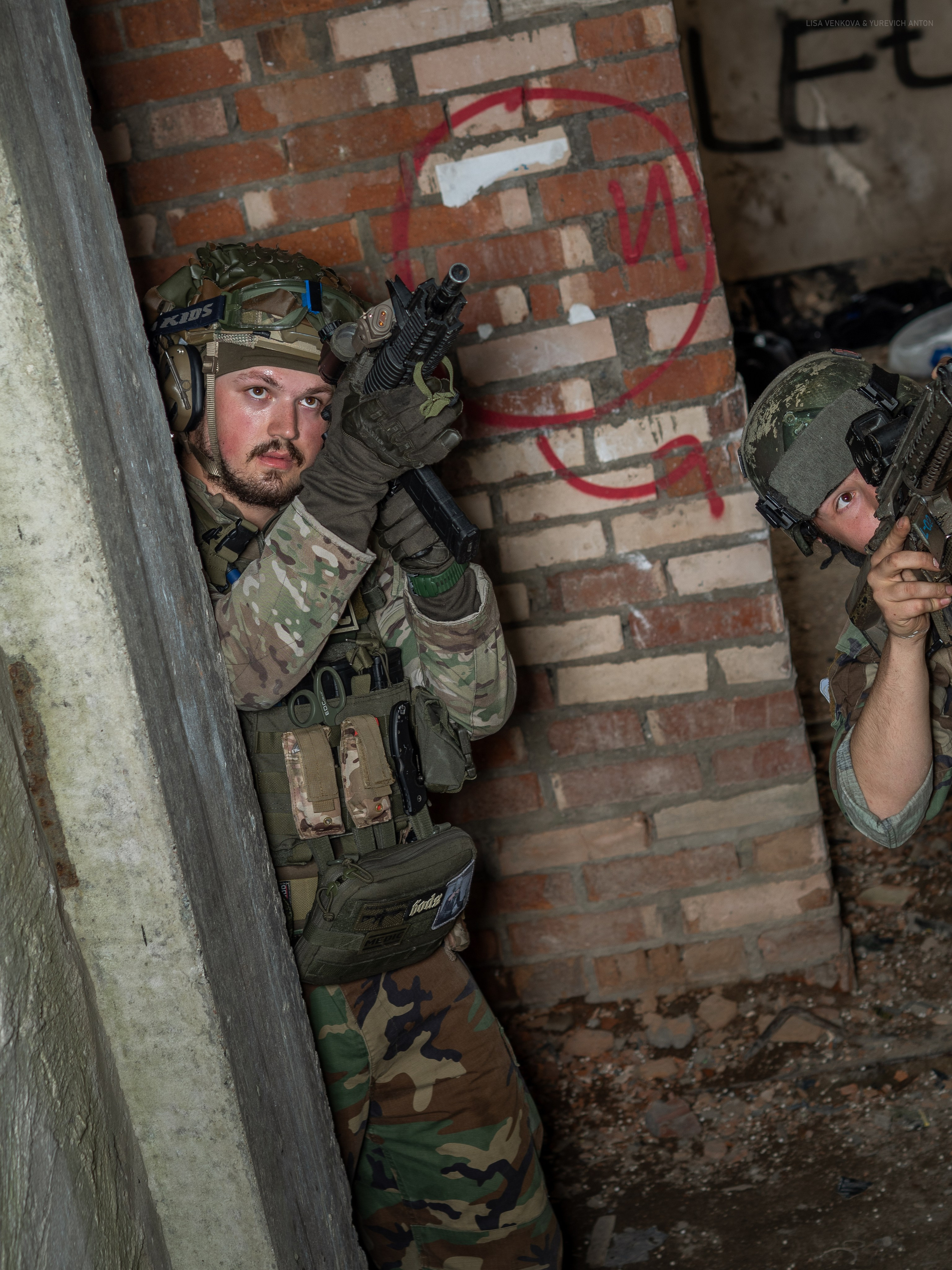 Милитари. Сайт портфолио двух профессиональных фотографов