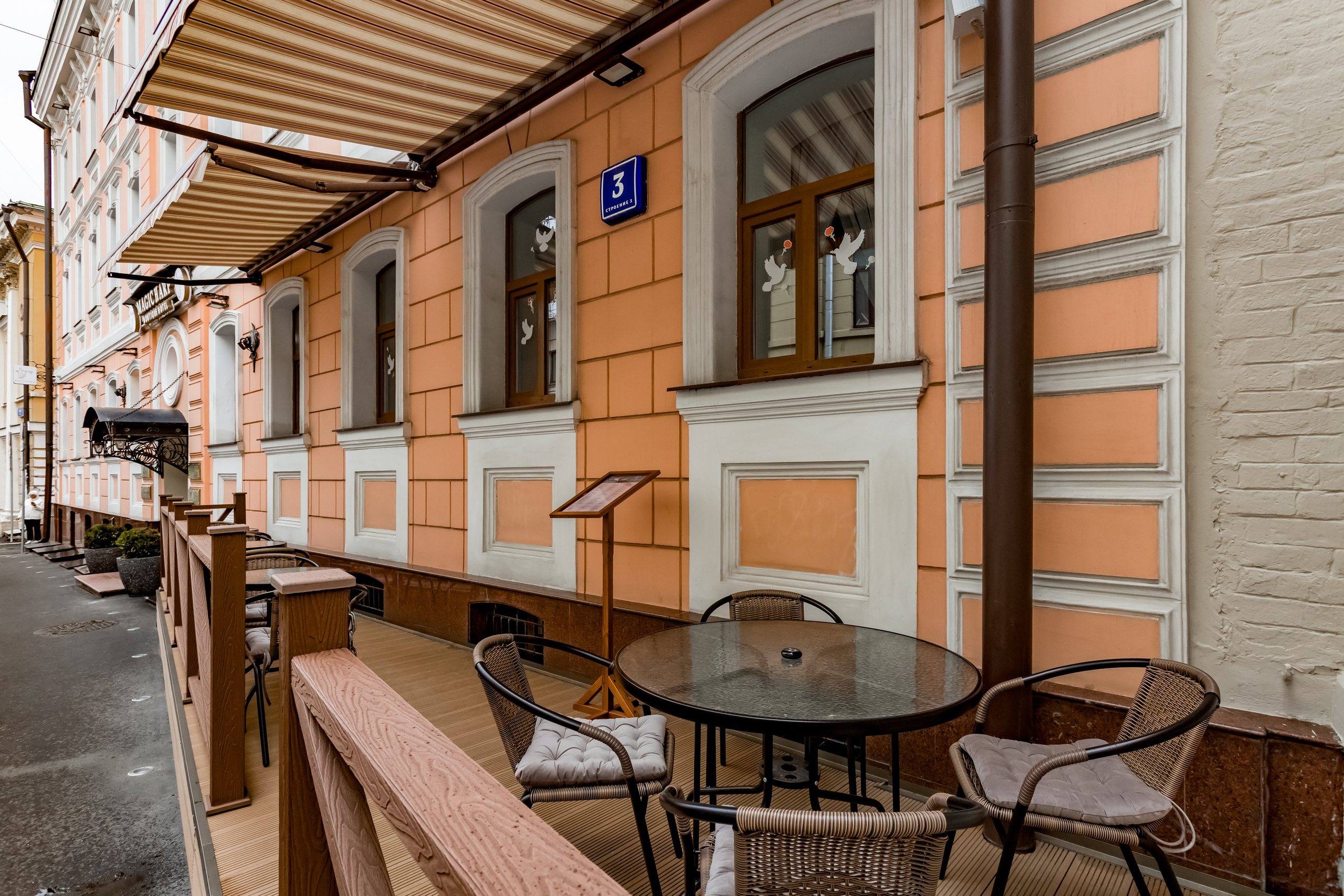 Фотосъемка для ресторана Волшебная арфа. Интерьеры, Контент, Портреты | Фотограф в Москве Дани Терно