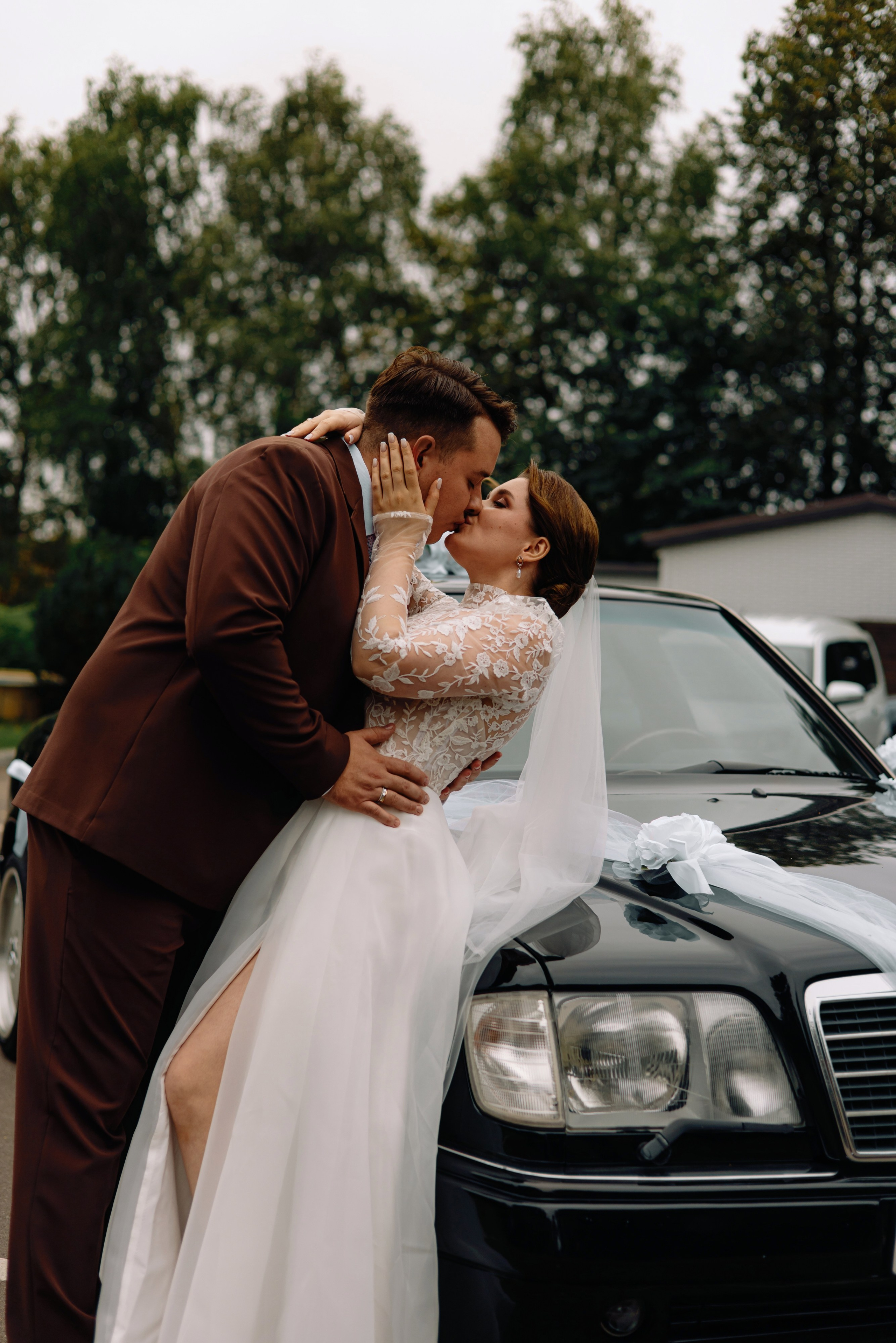 А ВНУТРИ — УРАГАН