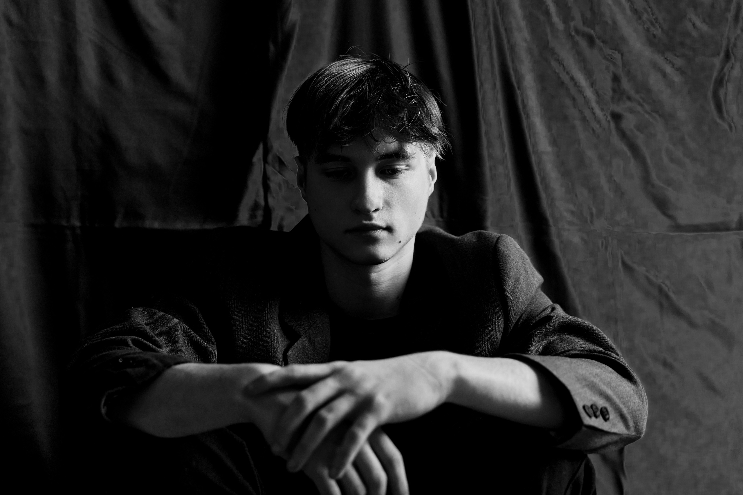 Как позировать мужчин: лучшие ракурсы