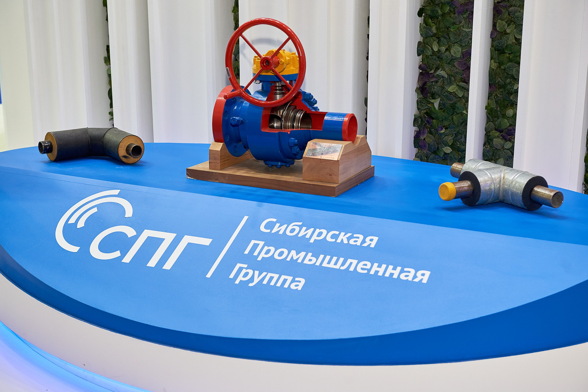 Фотосъемка выставок, стендов и деловых событий — Герман Лепёхин. Герман Лепёхин коммерческий фотограф в Москве: репортаж, портреты, интерьеры, производство