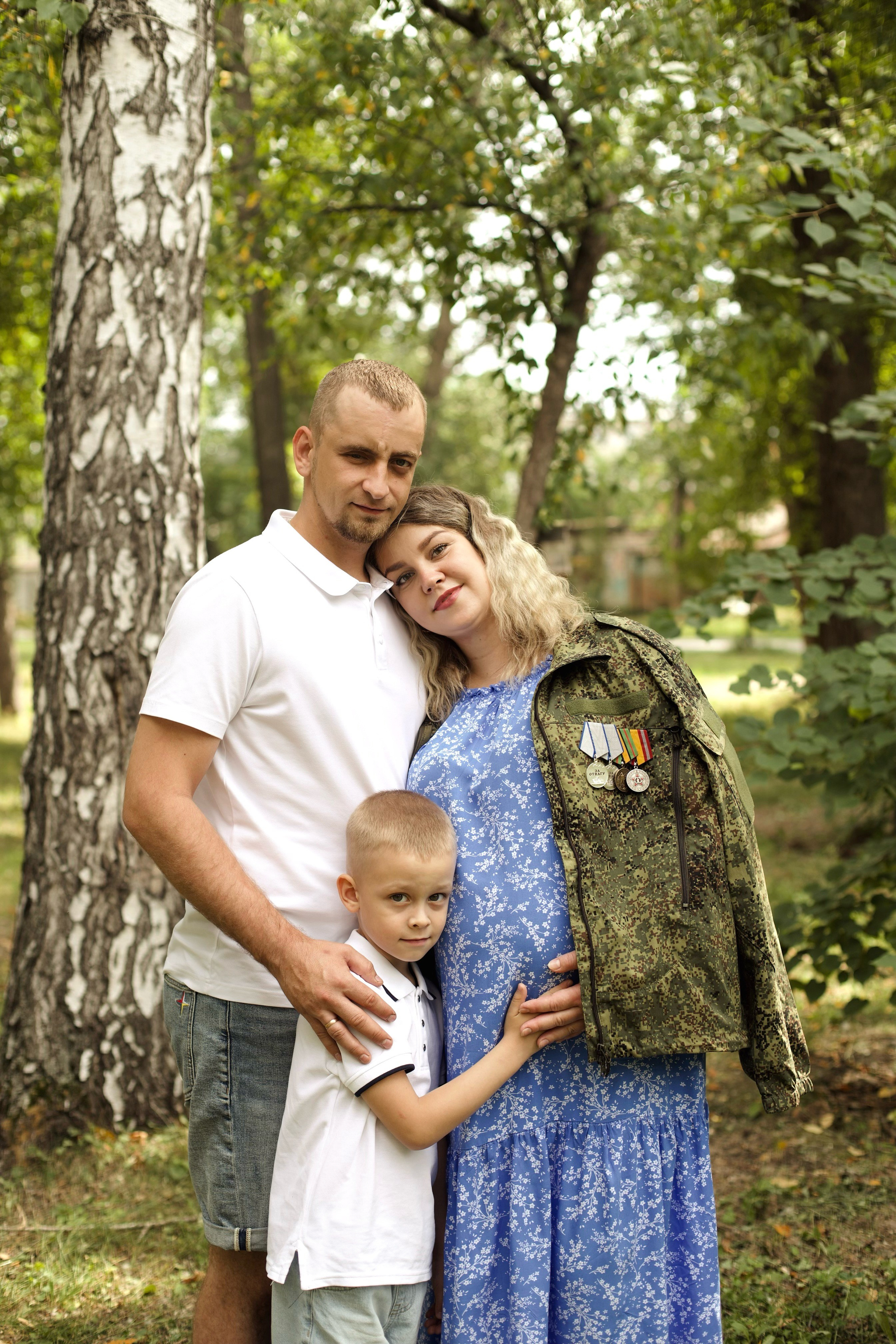 Фотовыставка ZA ЛЮБОВЬ. «Жены Героев. Алтайский Край»