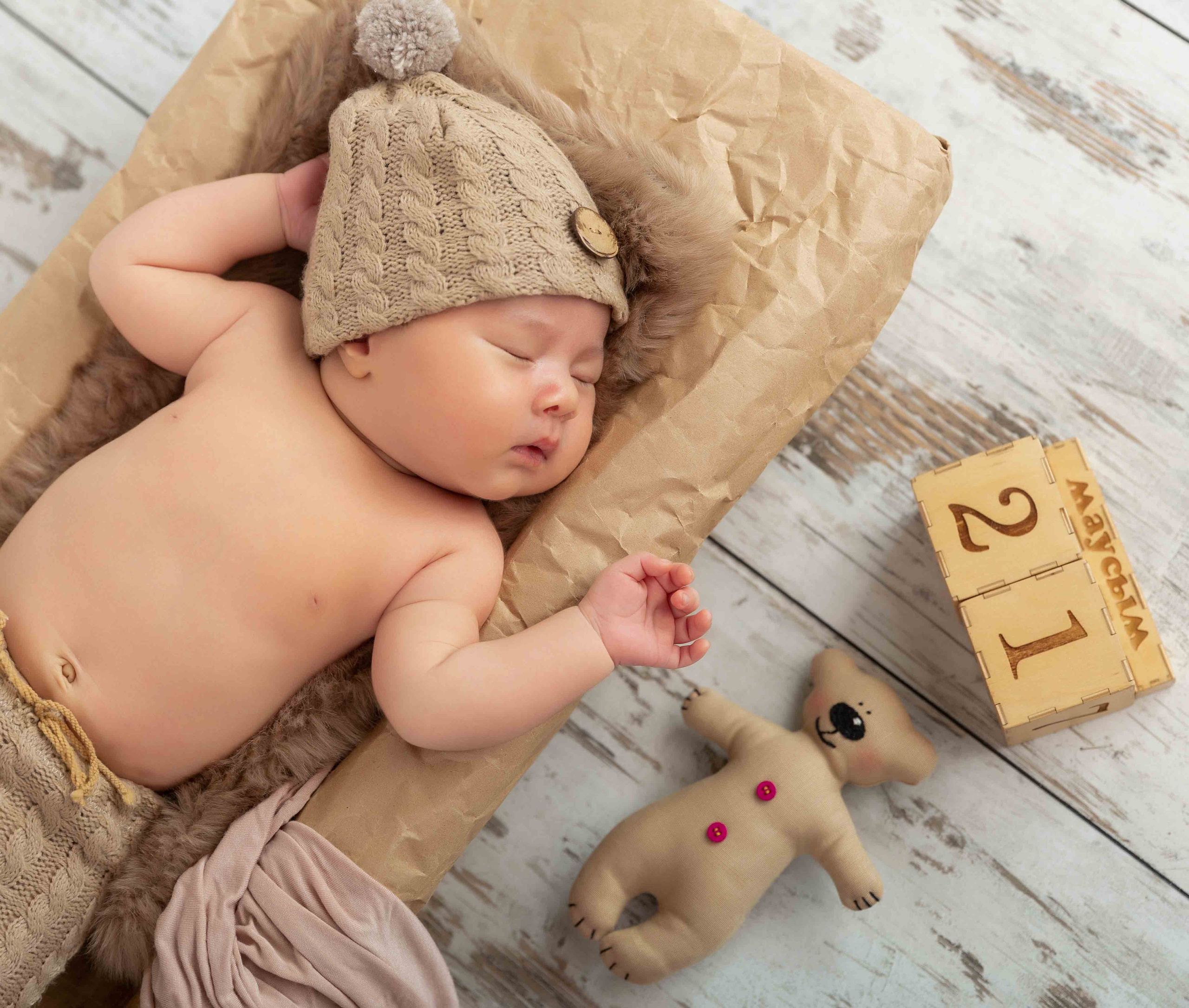 Новорожденные и младенцы. Фотостудия Алматы. Фотосъемка Алматы. Фотосессия Алматы. Фотокурсы. Обучение фотографии. Аренда студии