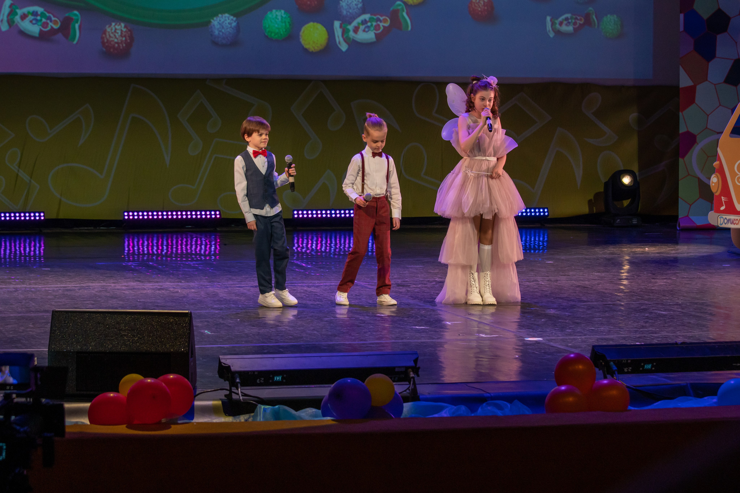 Съёмка концерта для Домисольки, большой концертный зал Космос. «Студия DRONAVT`s» — видеосъёмка и фотография г. Москва