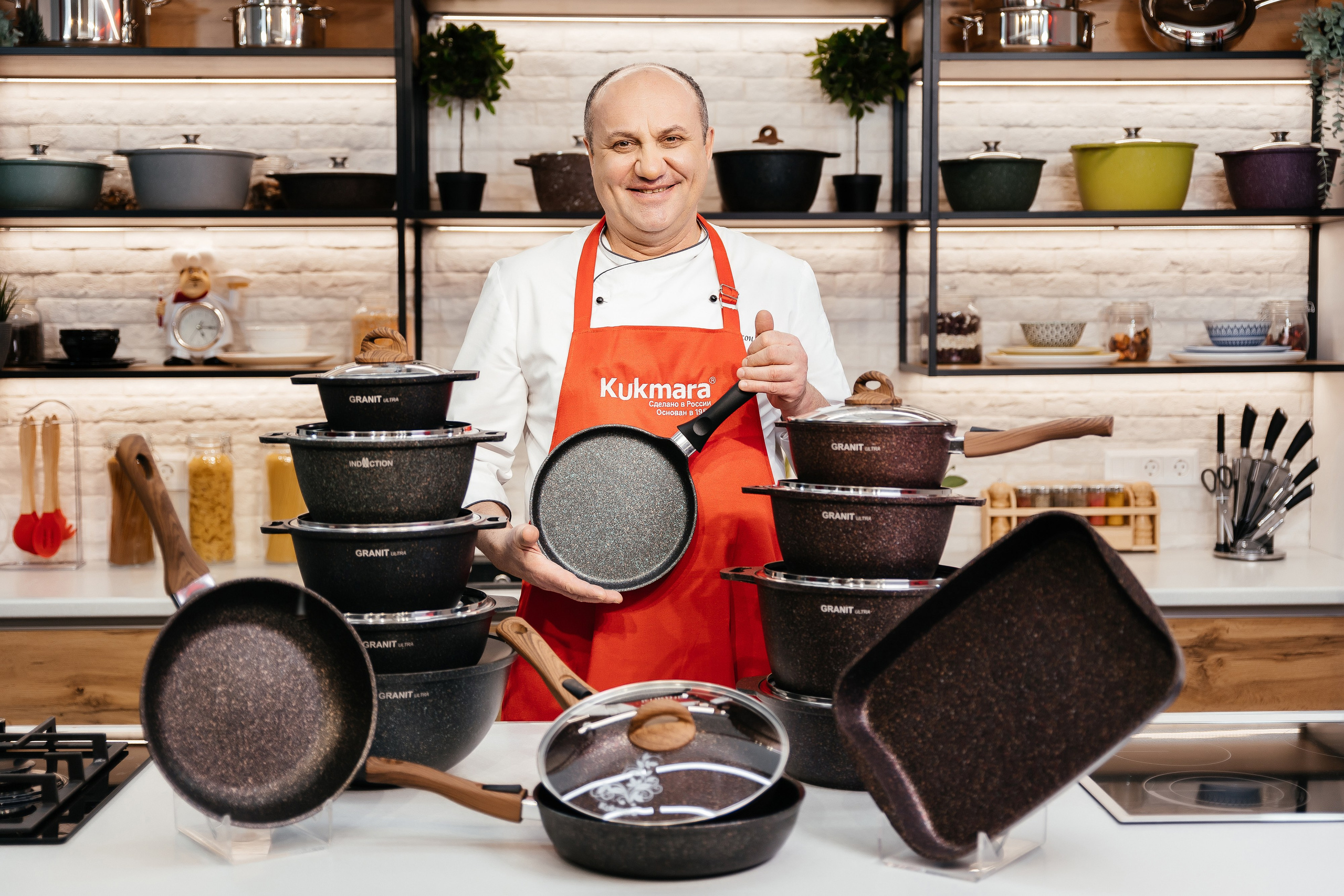 Производитель металла-посуды Кукмара. Лазерсон. Ваш самый лучший фотограф!