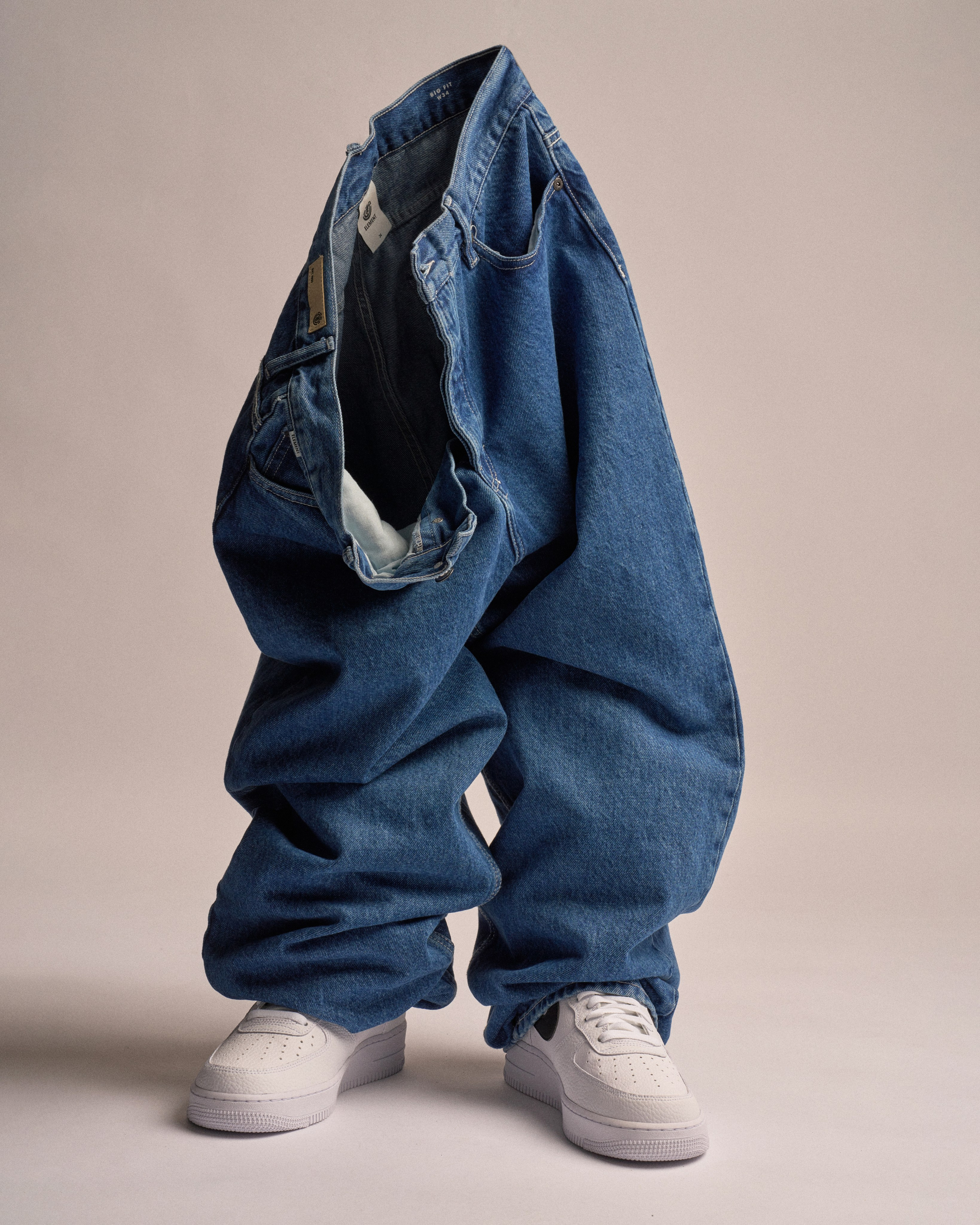 APPAREL. Matsevich Artёm