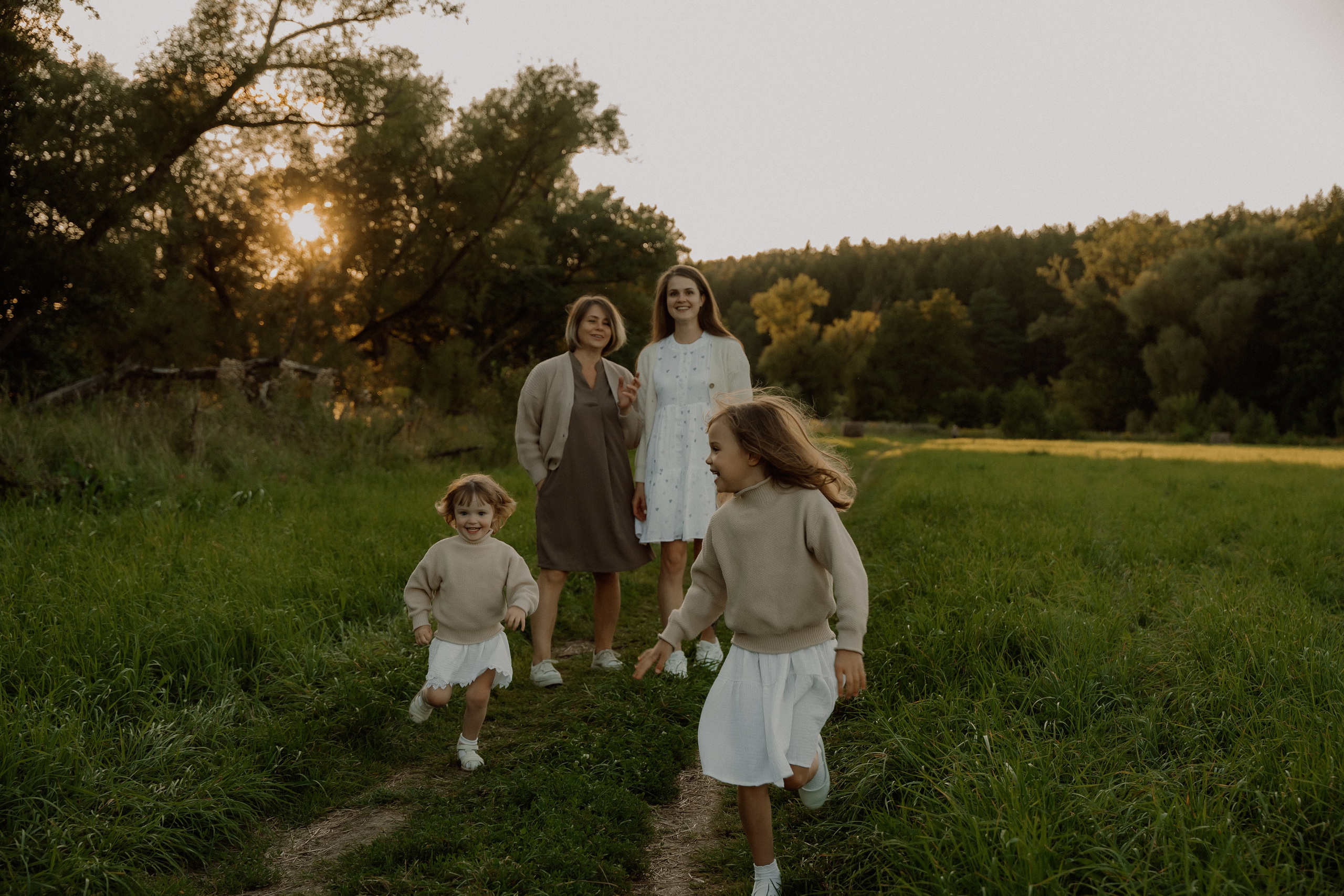 Полина и ее семья. Свадебный и индивидуальный фотограф в Суворове Клюева Мария