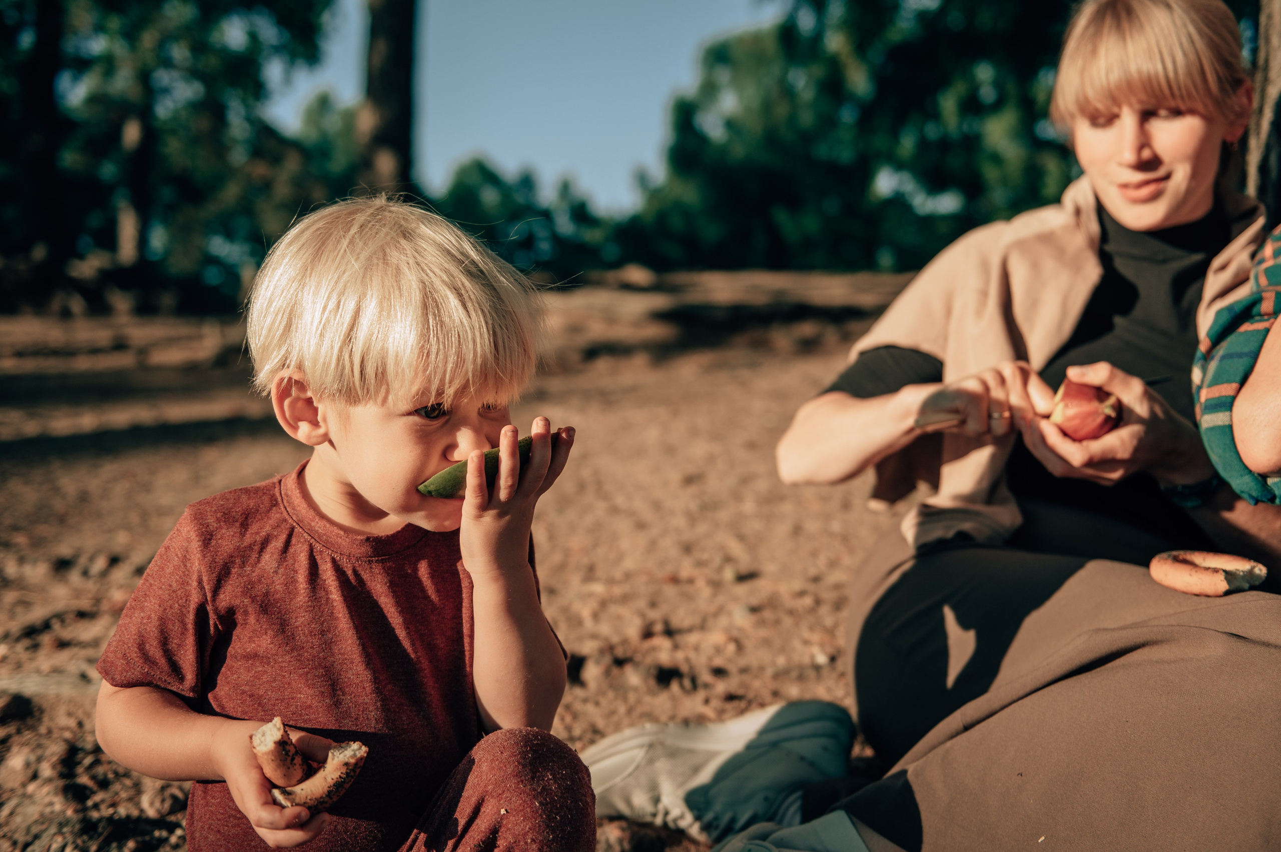Семейна прогулка с непоседами-мальчишками. Свадебный и семейный фотограф София Невская