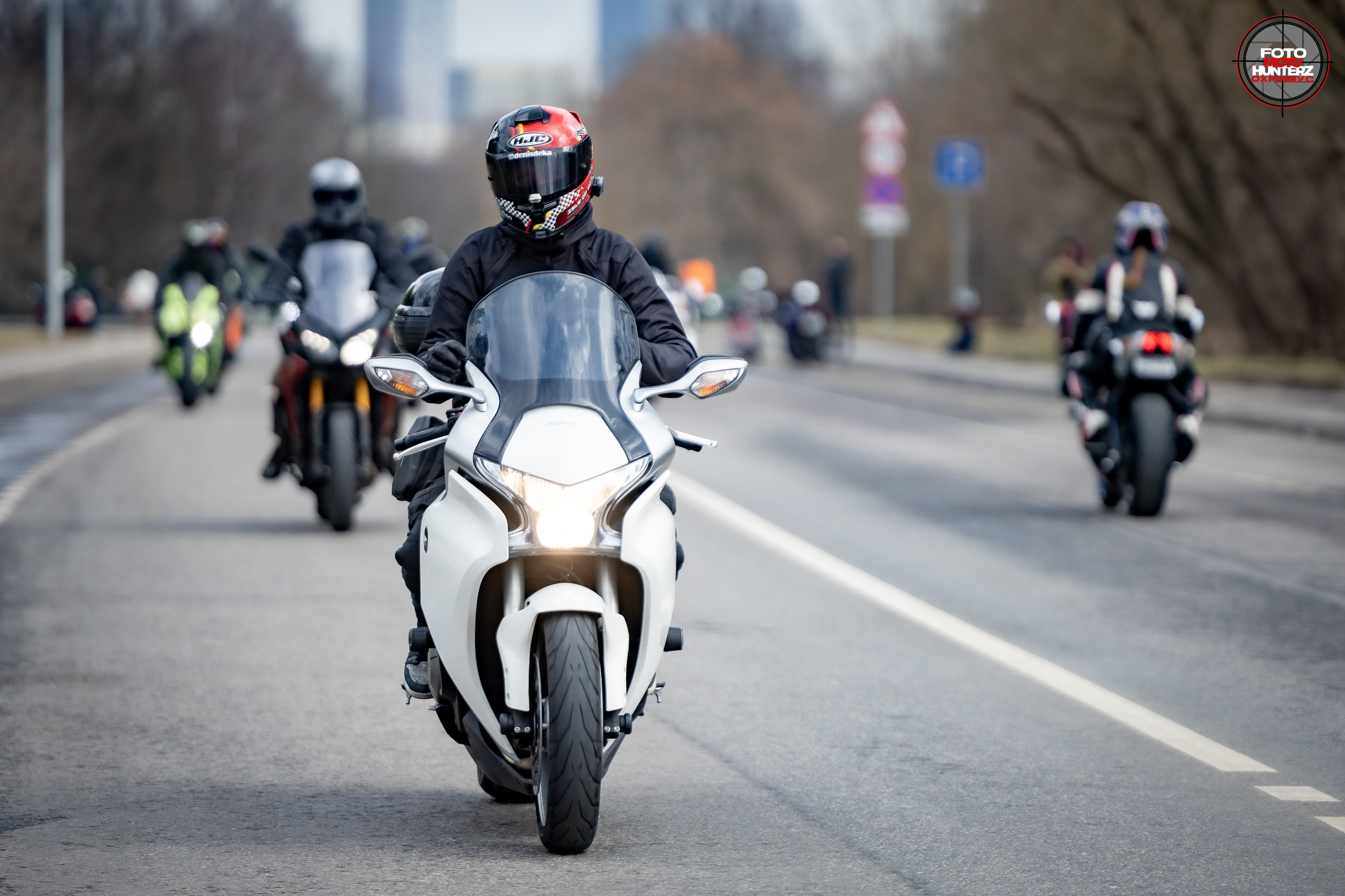 Марафон на Островной 30.03.25. Фотограф Владимир Охрименко