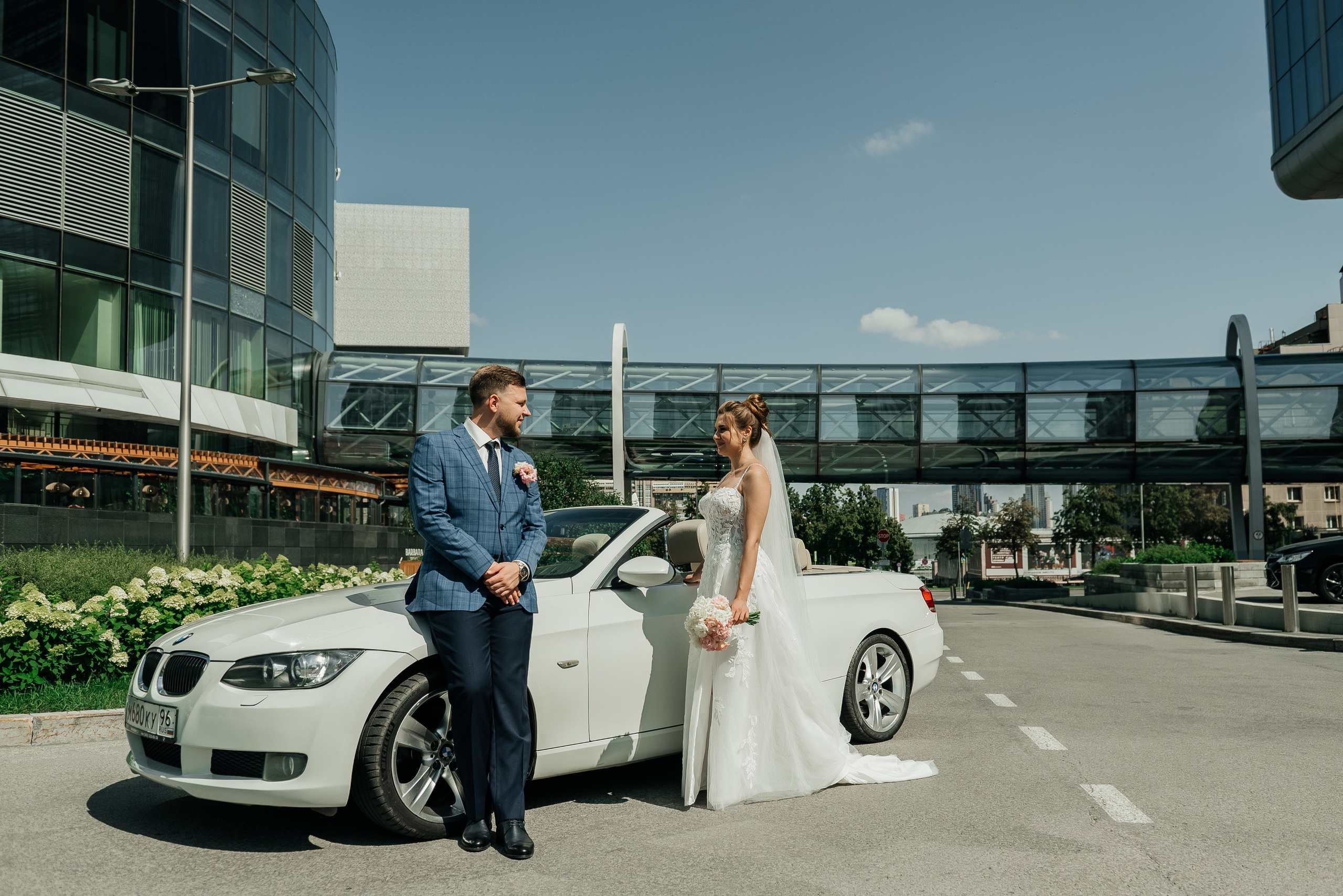 Свадебный фотограф в Екатеринбурге. Свадебная фотосъемка. Свадебный фотограф в Екатеринбурге