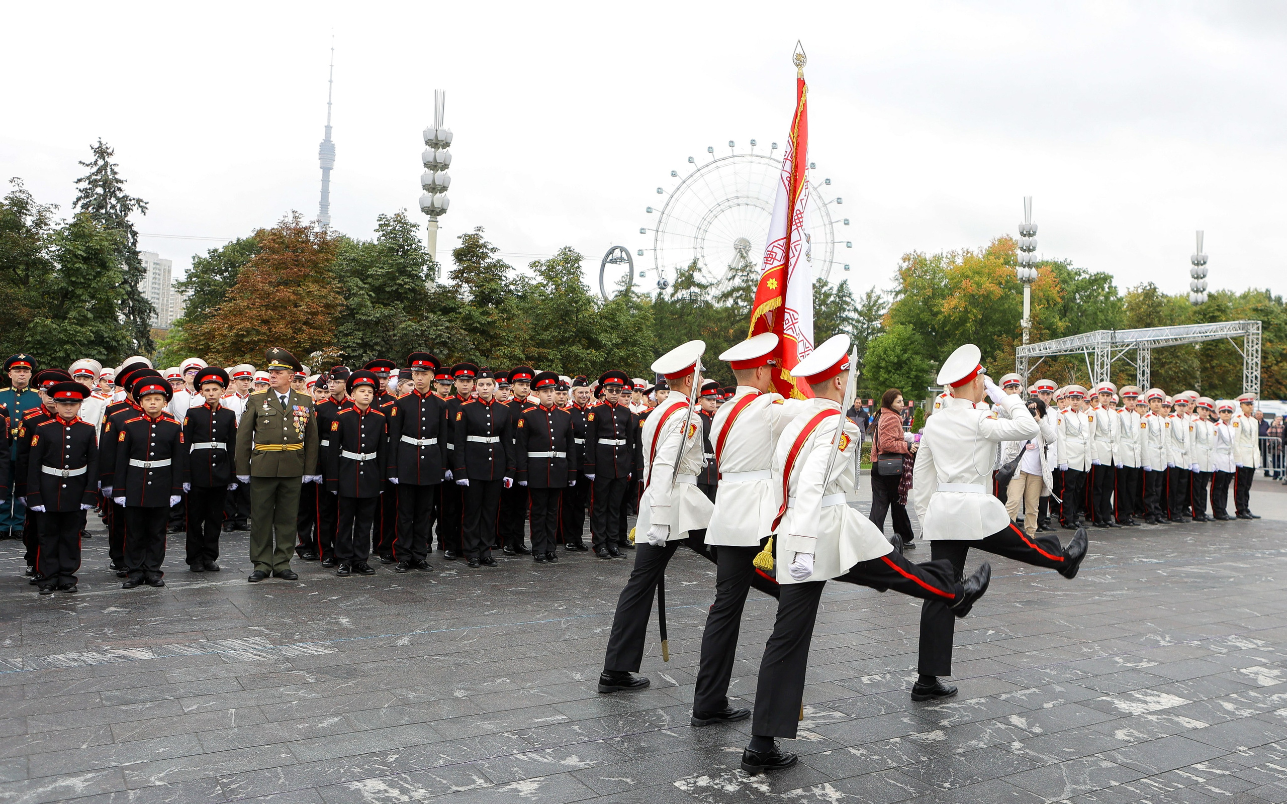 Посвящению в кадеты в Первом Московском кадетском корпусе, Дипломатической кадетской школы. Выпускные альбомы и школьный фотограф в Подольске, Троицке, Щербинке, Москве и Московской области