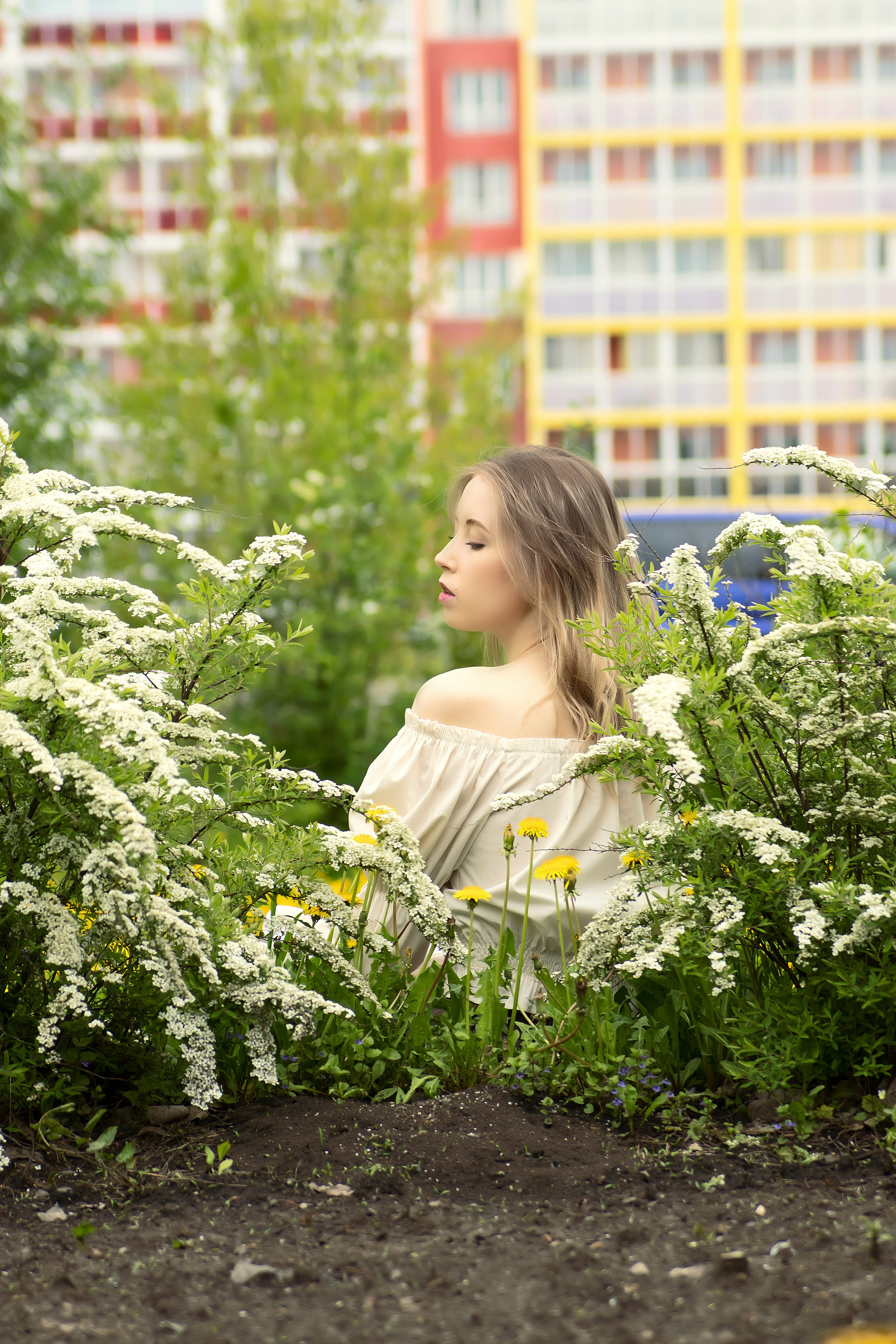 Индивидуальная фотосессия на цветении. Детский и семейный фотограф Кемерово Антонина Семеркова!