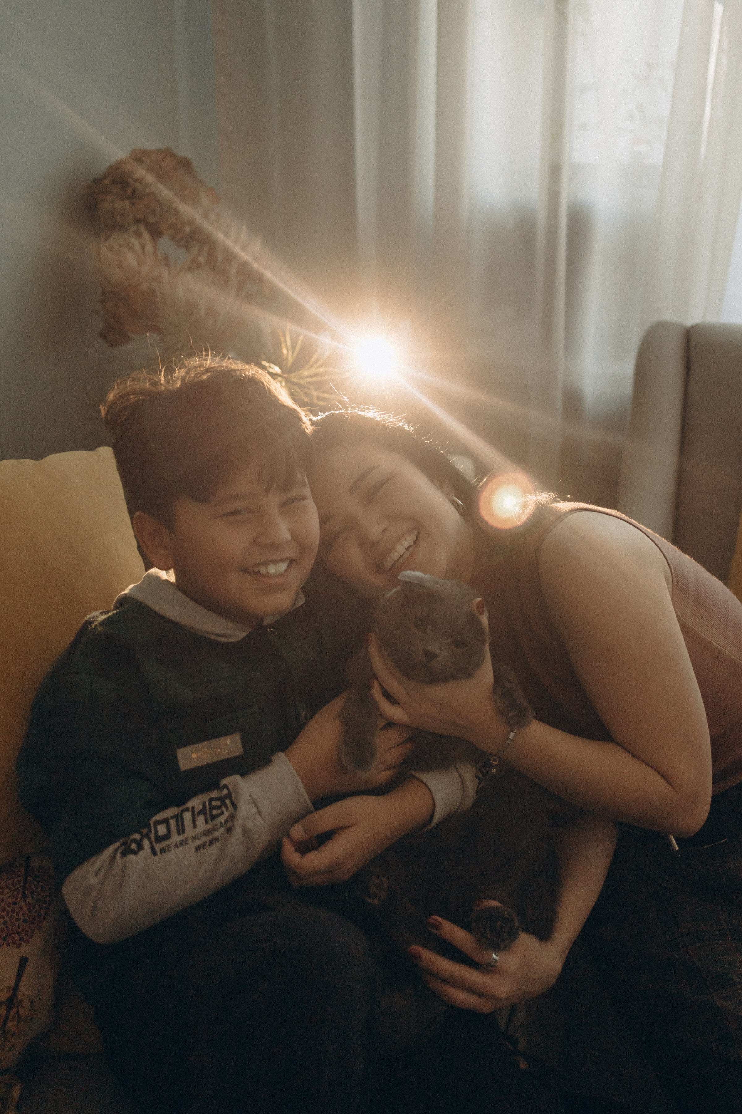 Одна уютная домашняя съёмка. Фотограф Наталья Гончарова. Снимаю живые портреты в Алматы