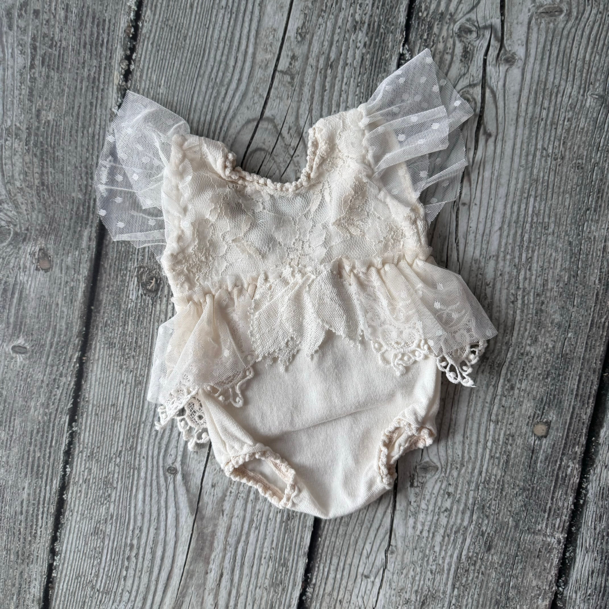 Костюмы и аксессуары для фотосессии новорожденных | Реквизит для съемки newborn в Москве. Фотосессия новорожденных в Москве и Московской области | Профессиональный фотограф newborn — Татьяна Иванова