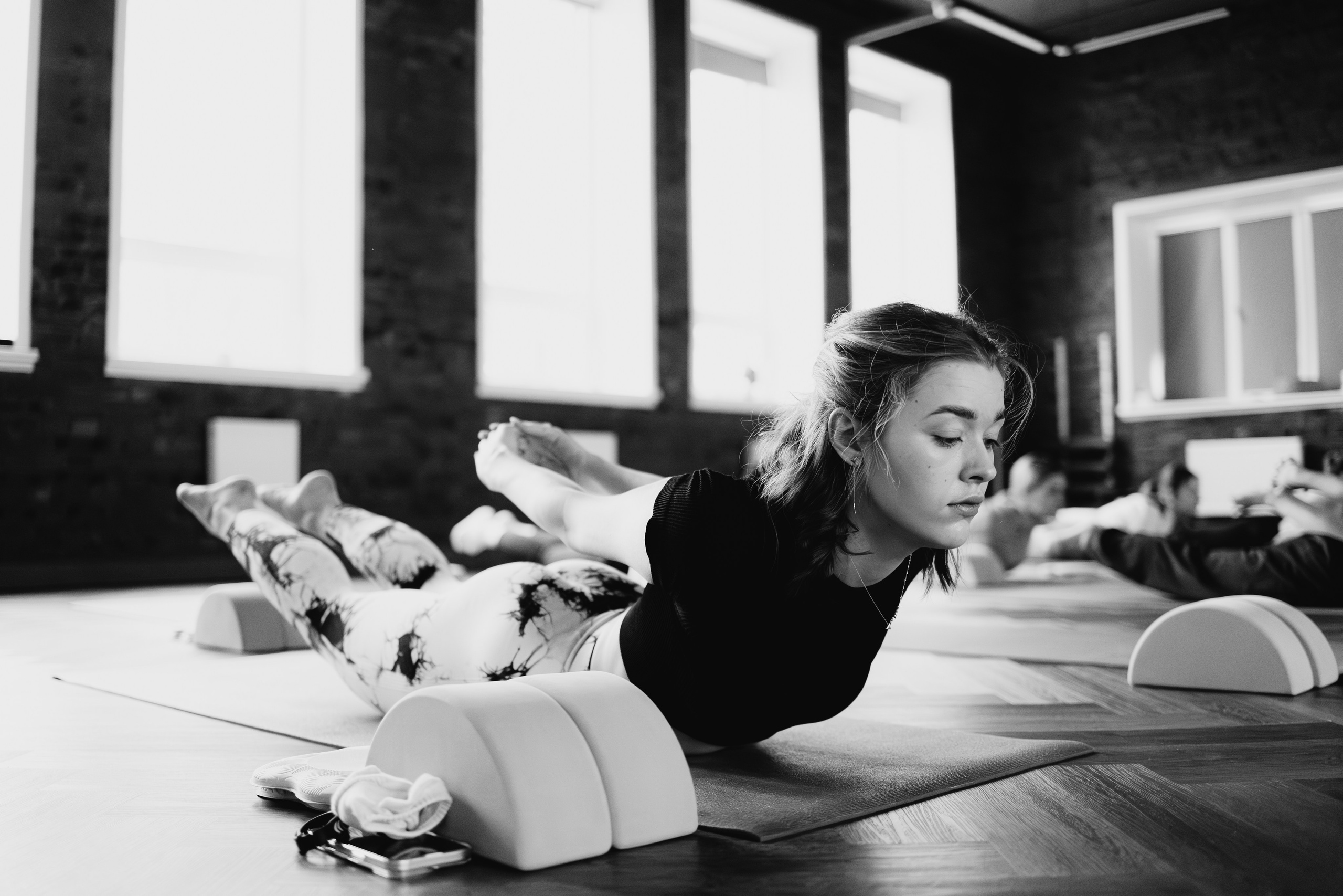 Moon yoga. Свадебный и репортажный фотограф в Омске. Червоткин Никита