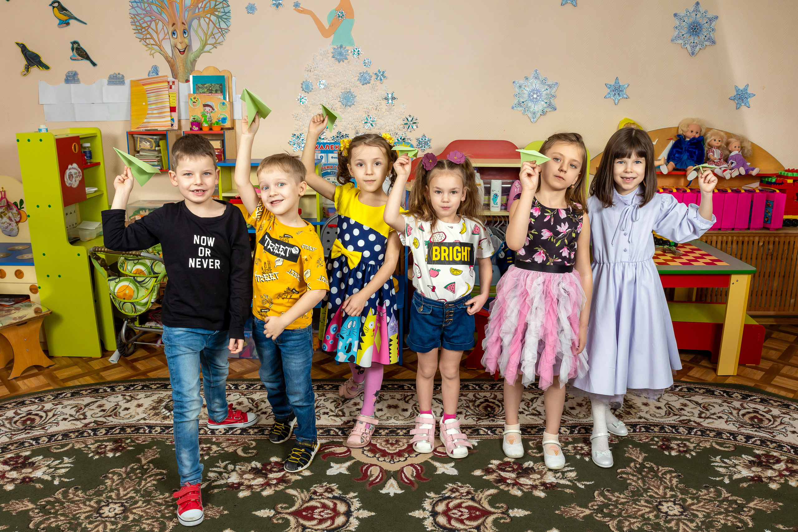 Групповые фотографии, фото с лучшим другом. Школьный и детсадовский фотограф Москва. Детский фотограф