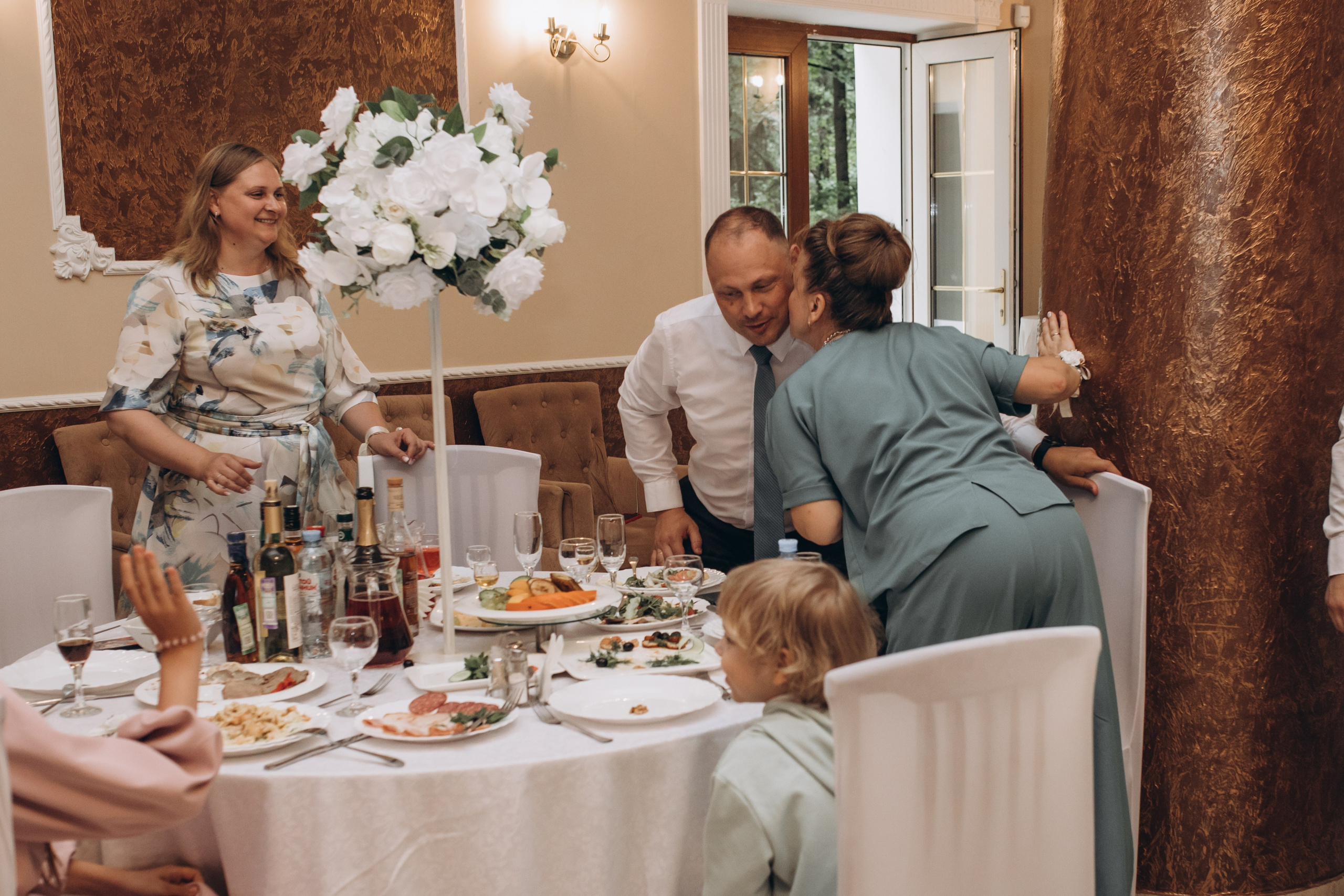 Антон и Алксандра (студия+ресторан). Семейный фотограф в Обнинске