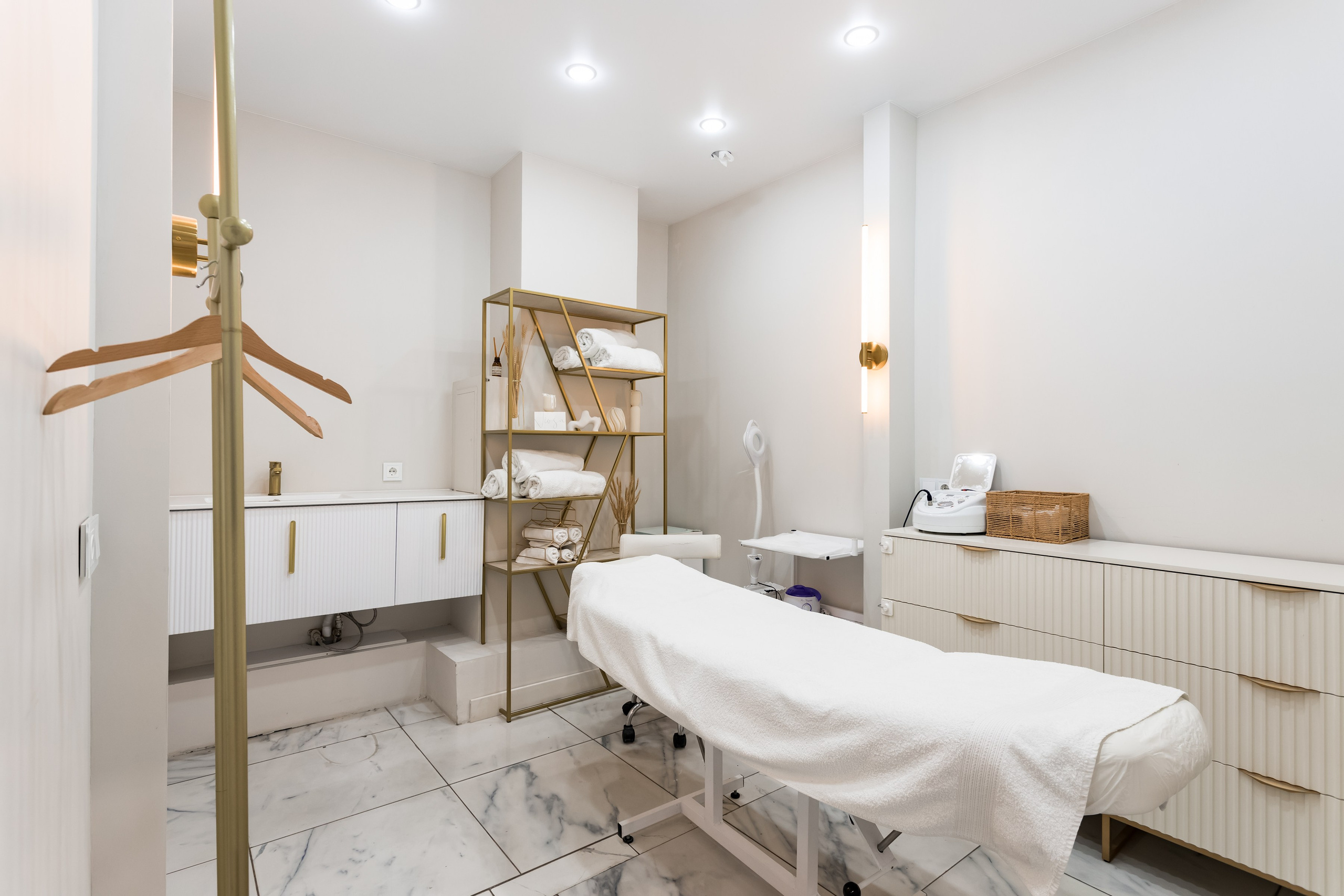 Студия красоты Nilu the Nail. Интерьеры, Контент, Портреты | Фотограф в Москве Дани Терно