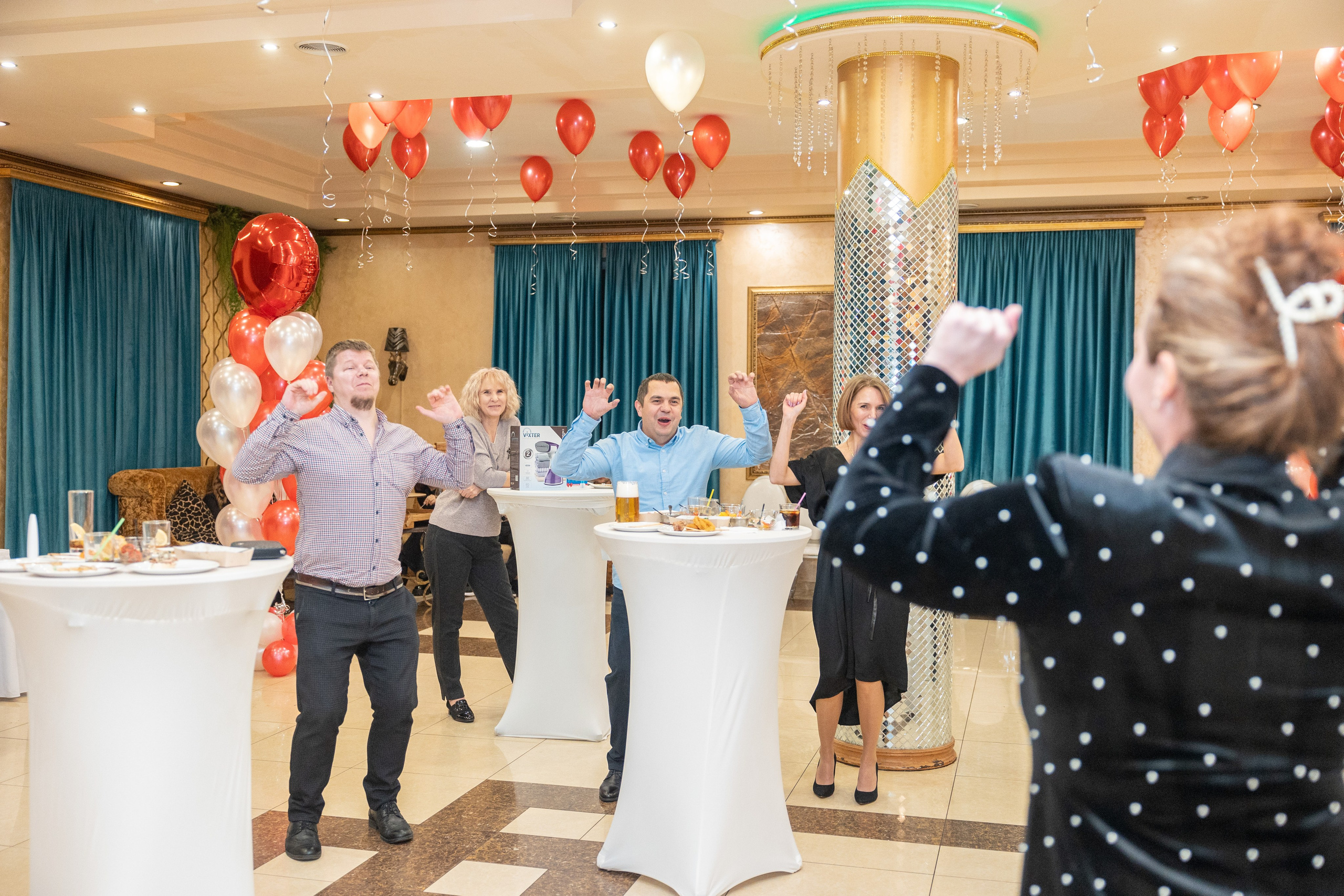 Корпоратив. Ваш фотограф и видеограф