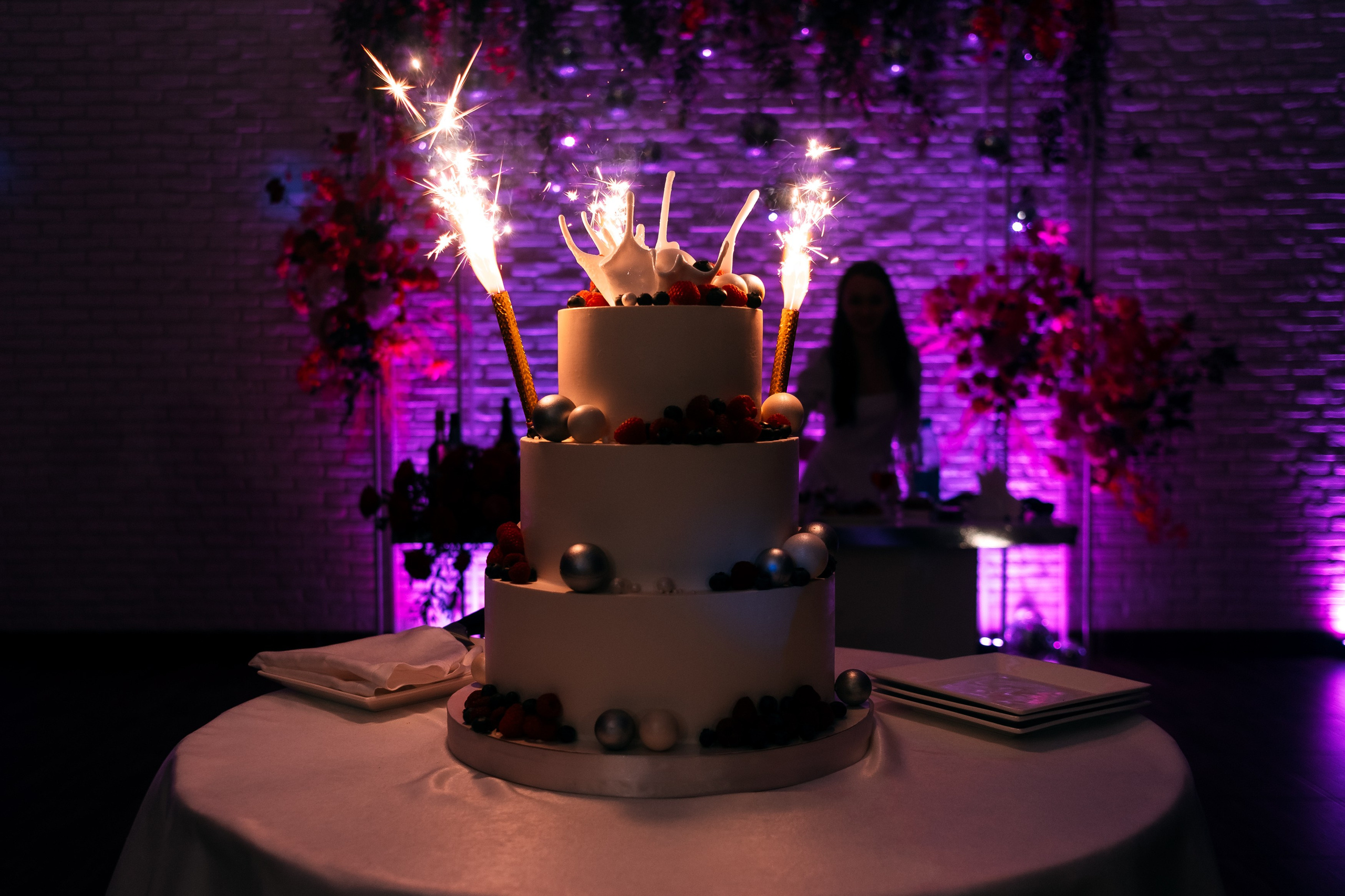 «С 1-го МЕДЛЯКА в лагере до 1-го ТАНЦА на свадьбе» — ЧАСТЬ 2. Свадебный фотограф Никита Росин | Смоленск, Москва, СПБ