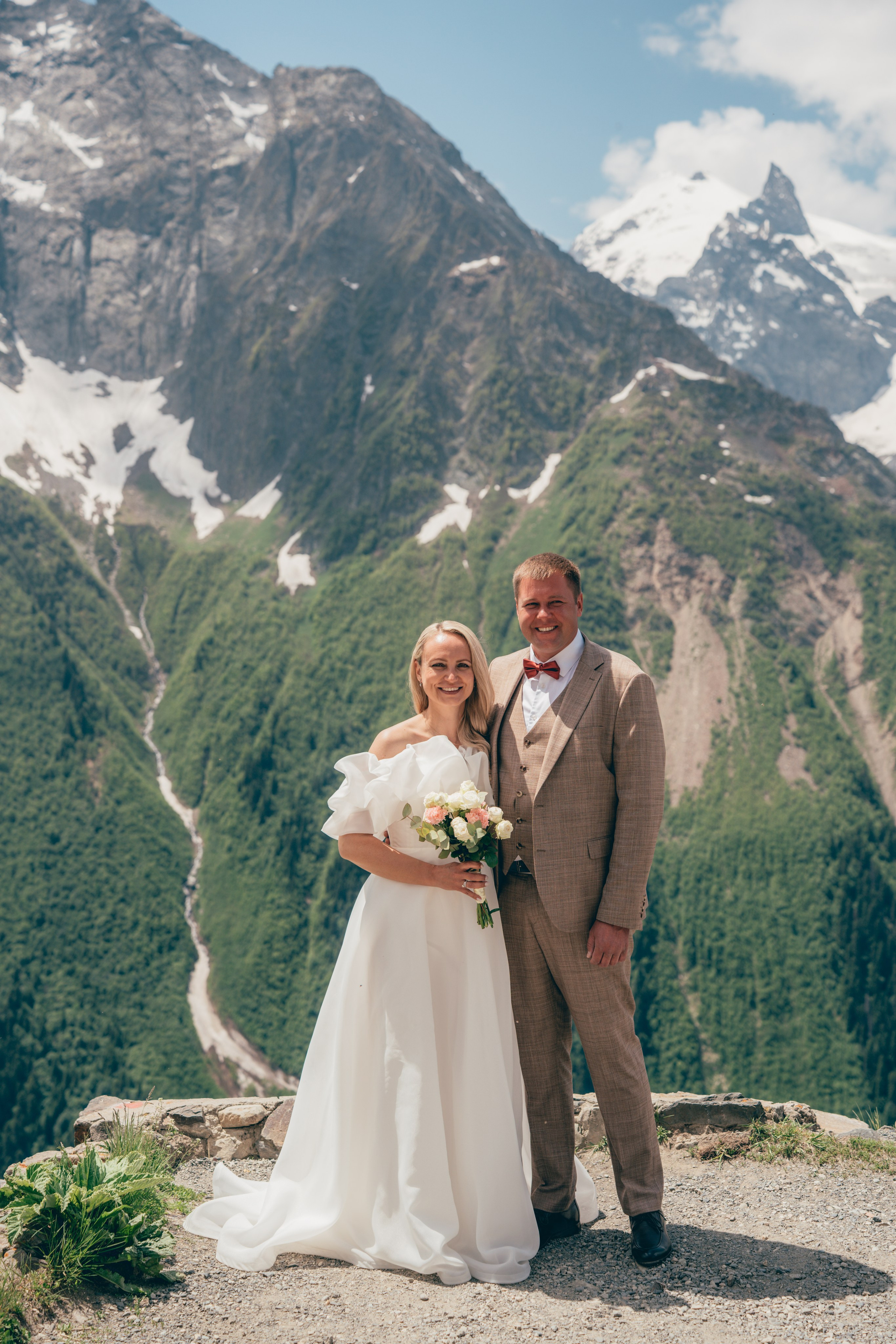 Съемка для брендов одежды КМВ Пятигорск, Железноводск, Ессентуки, Кисловодск Архыз Домбай Фотосессия. Фотограф КМВ|ГОРЫ Пятигорск Железноводск Ессентуки Кисловодск Домбай Архыз Эльбрус