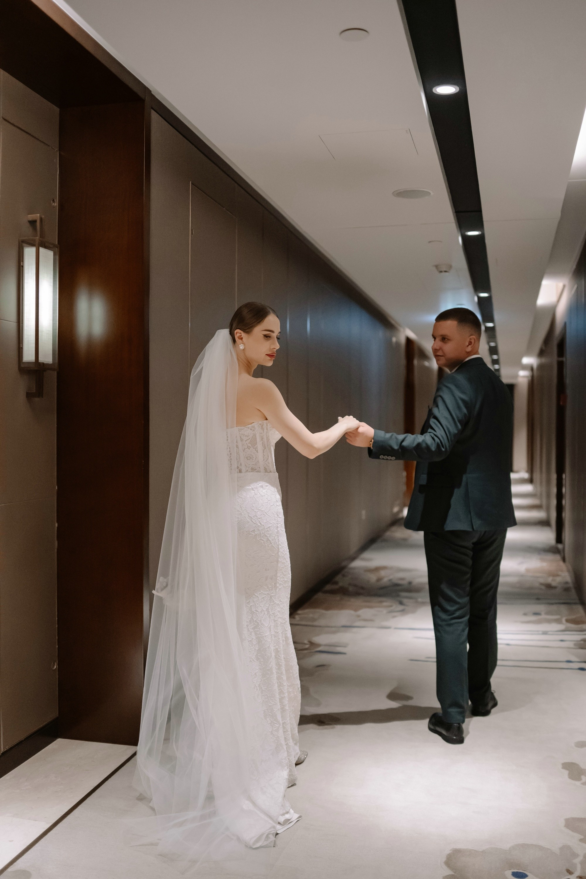 Свадебная фотосессия в Soluxe hotel Moscow. Свадебный и семейный фотограф в Москве Светлана Зоткина