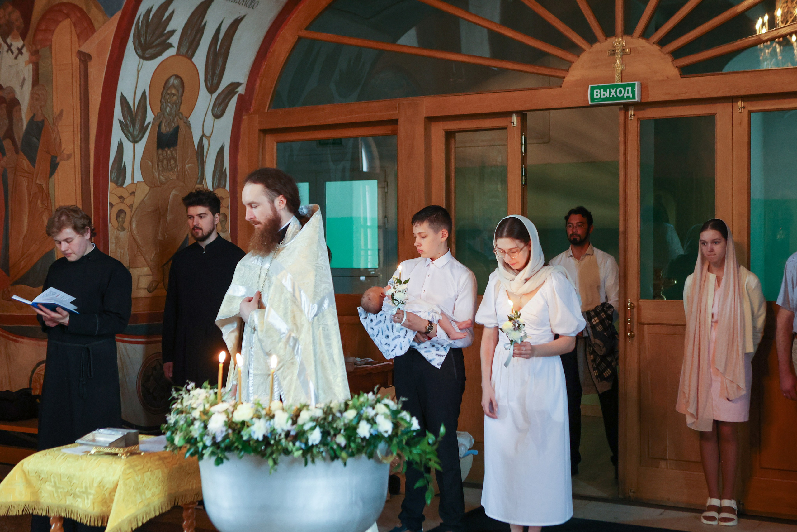 Крещение, Свято-Троицкая Сергиева Лавра. Фотограф новорожденных. Детский и семейный фотограф Марьяна Юдина