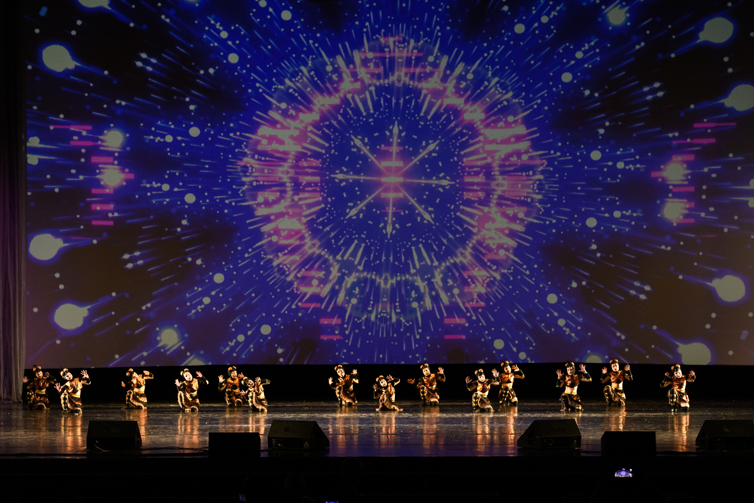 23 апреля, часть 2, БКЗ Октябрьский, г. Санкт-Петербург. Золотое яблочко