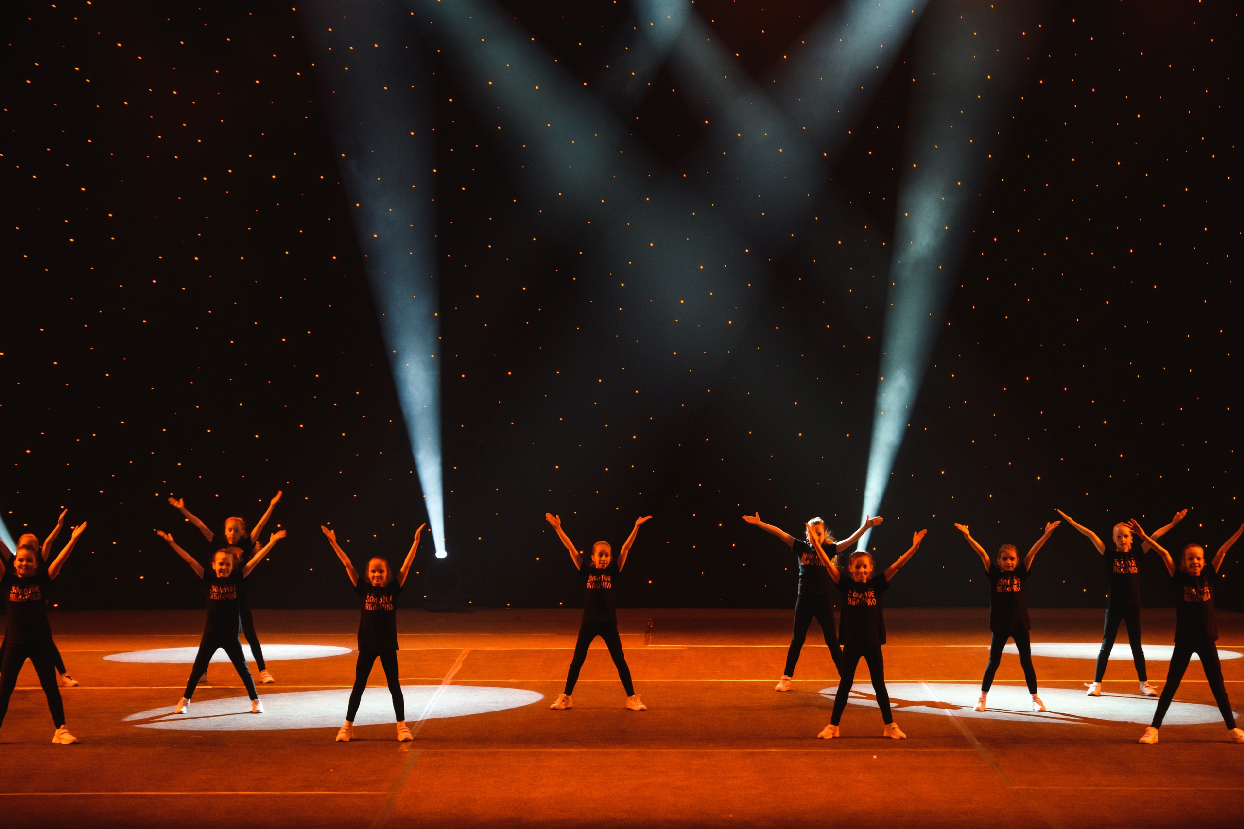 6 мая, концерт 10 лет, Сибур Арена, г. Санкт-Петербург. Золотое яблочко