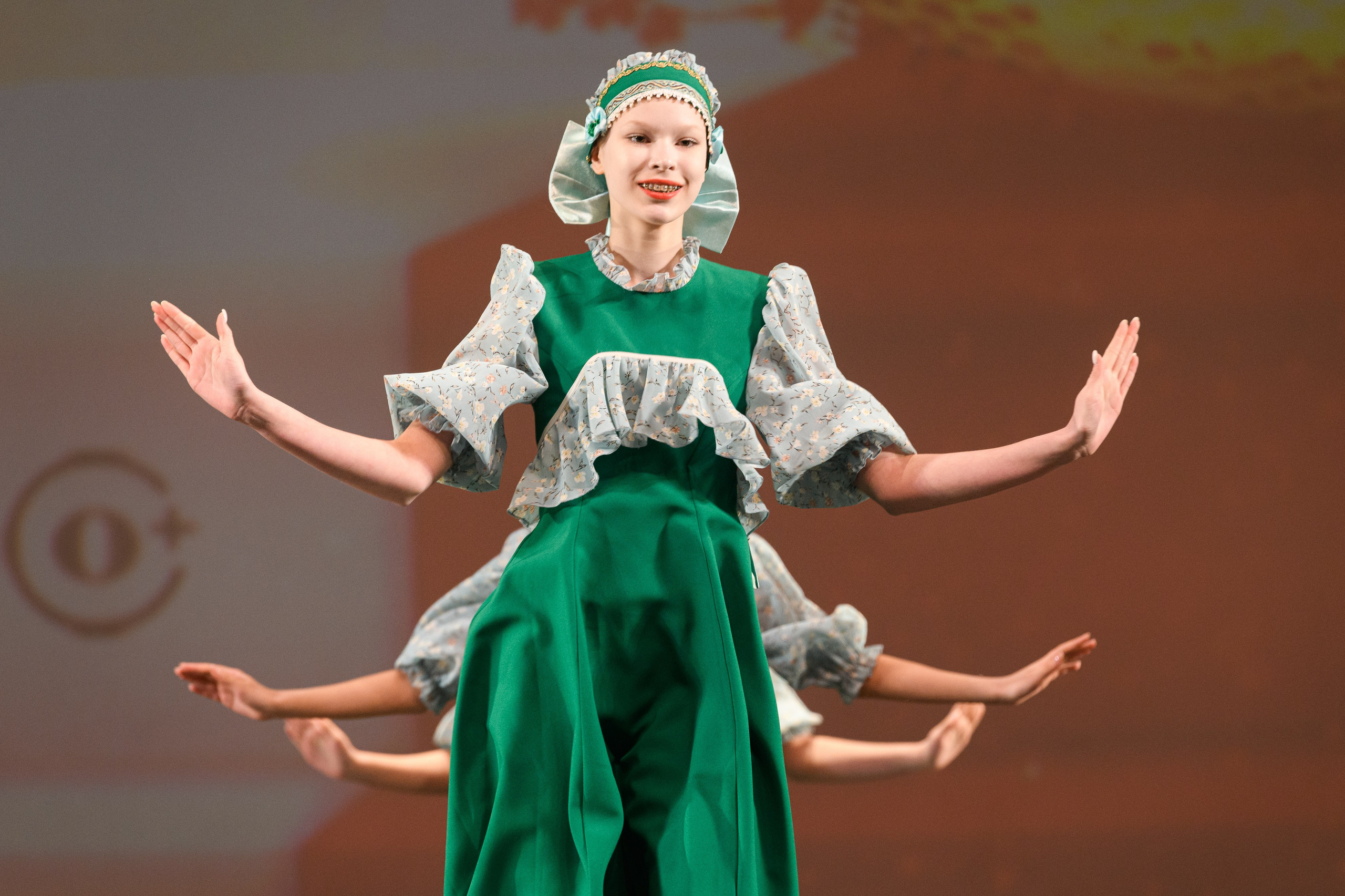 23 апреля, часть 1, БКЗ Октябрьский, г. Санкт-Петербург. Золотое яблочко