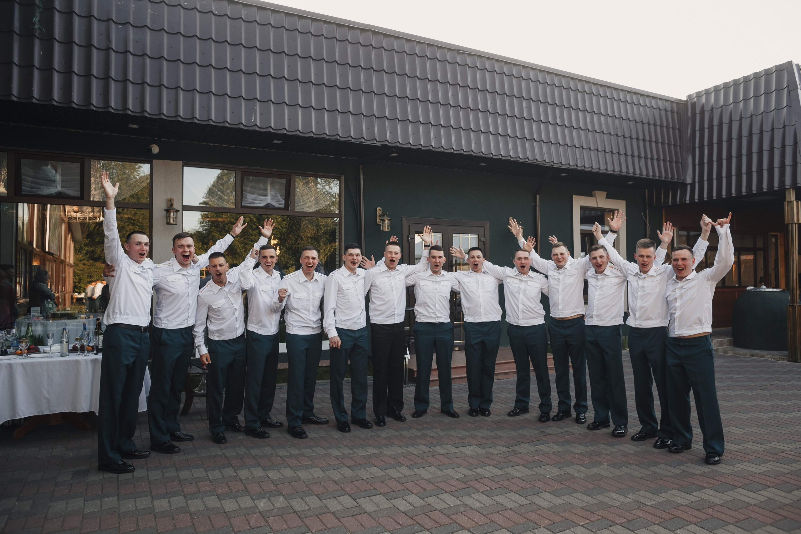 Банкет офицеров выпускников академии связи. Свадебный фотограф Игорь Брундасов 8PHOTO на свадьбу венчание загс СПб