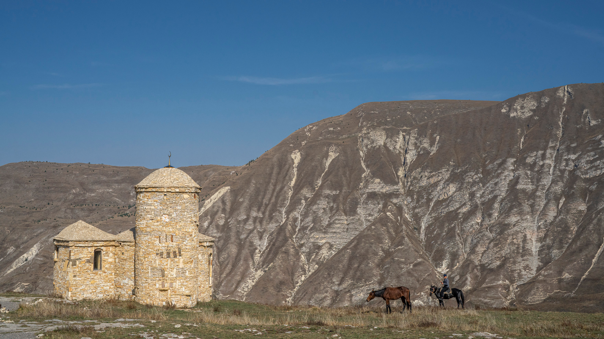 Дагестан (октябрь 2021). Фотограф Сергей Танков