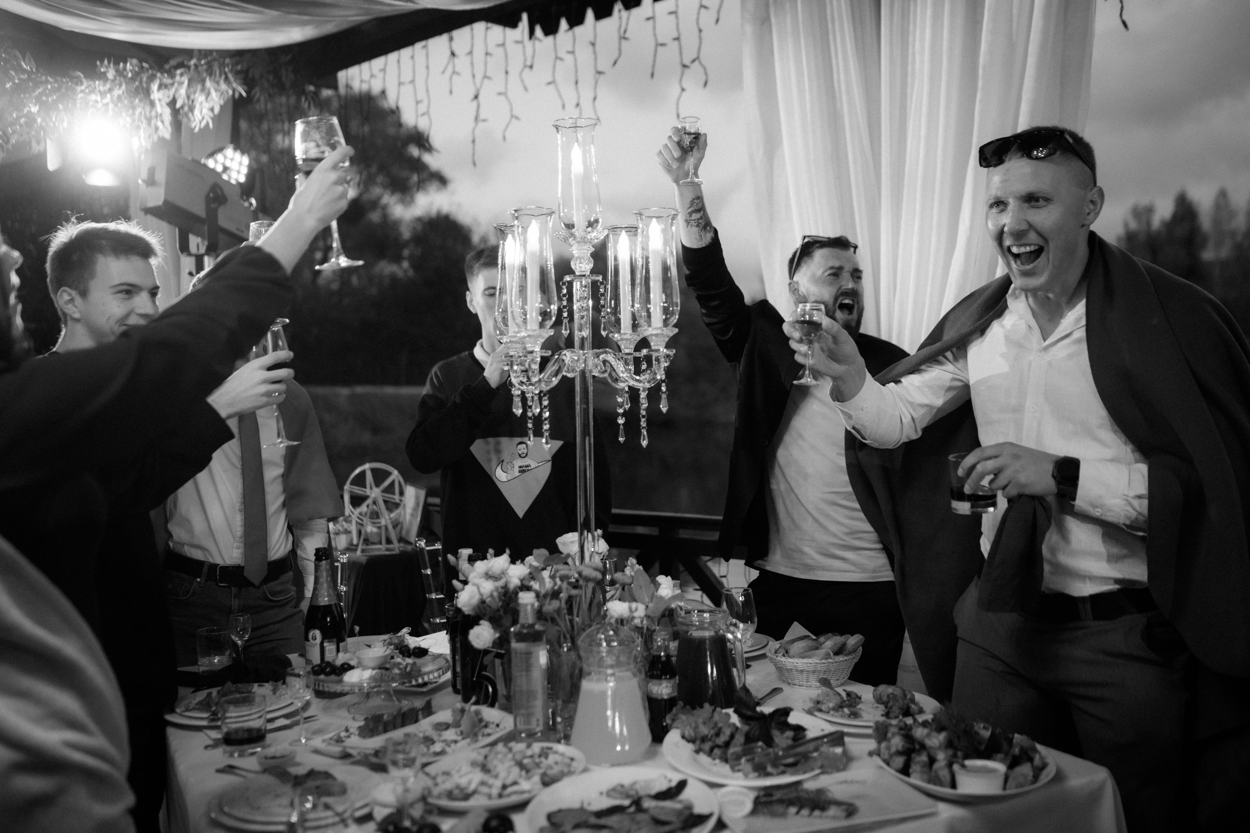 Свадьба на Грушовом озере Крым. Свадебный и семейный фотограф и видеограф, Крым, Москва, Санкт -Петербург