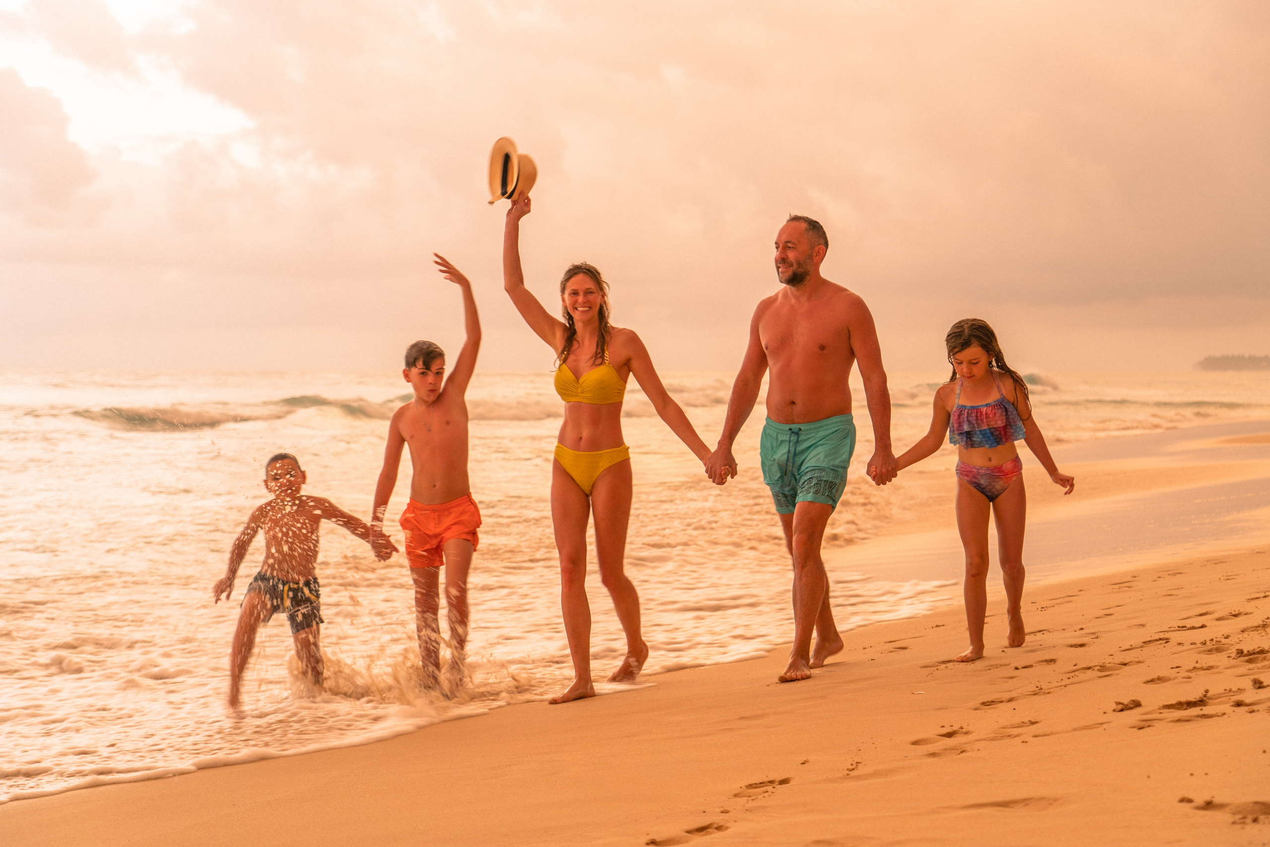 Family photoshoot in Sri Lanka