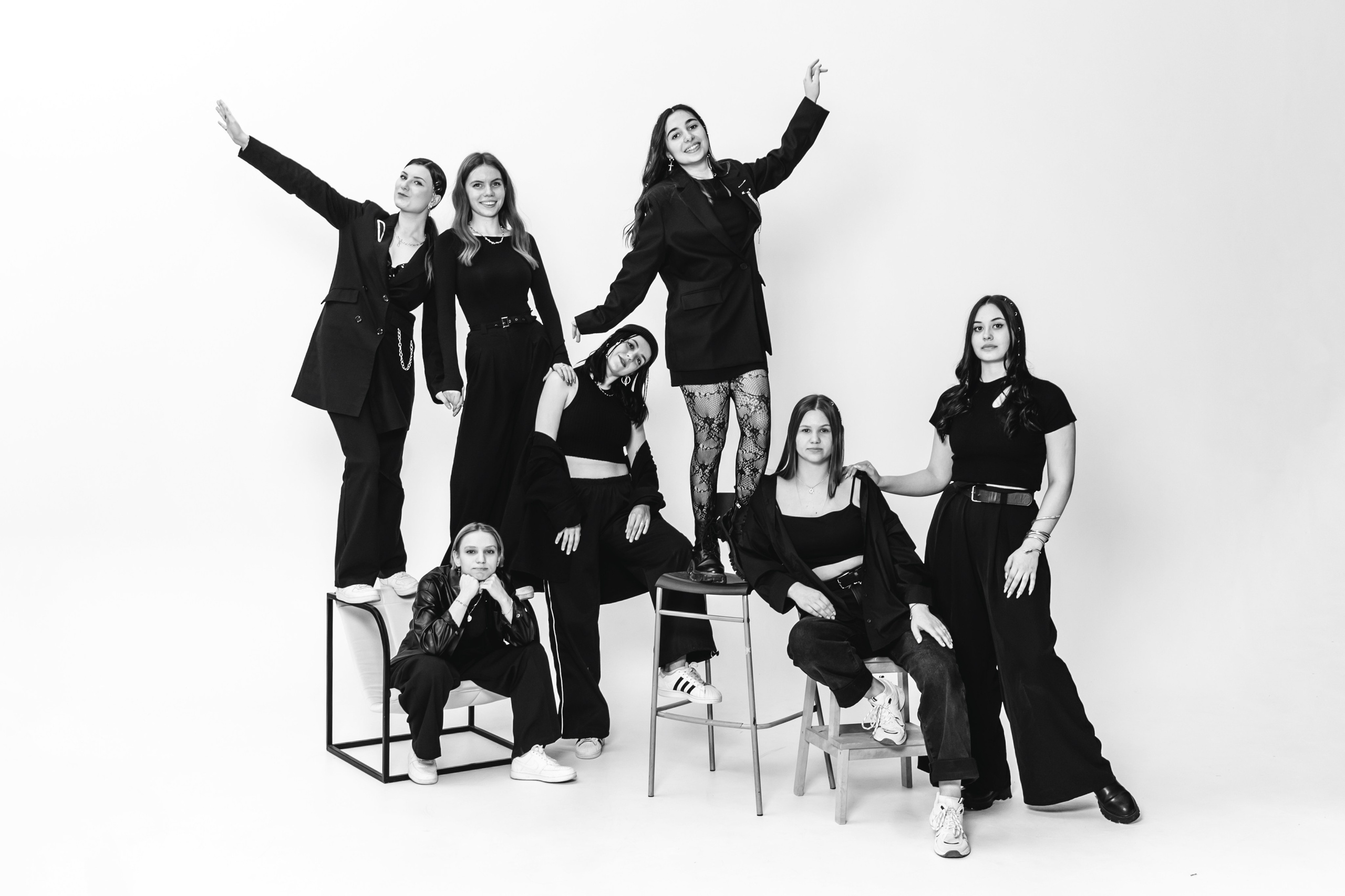 ARTHALL. Главная