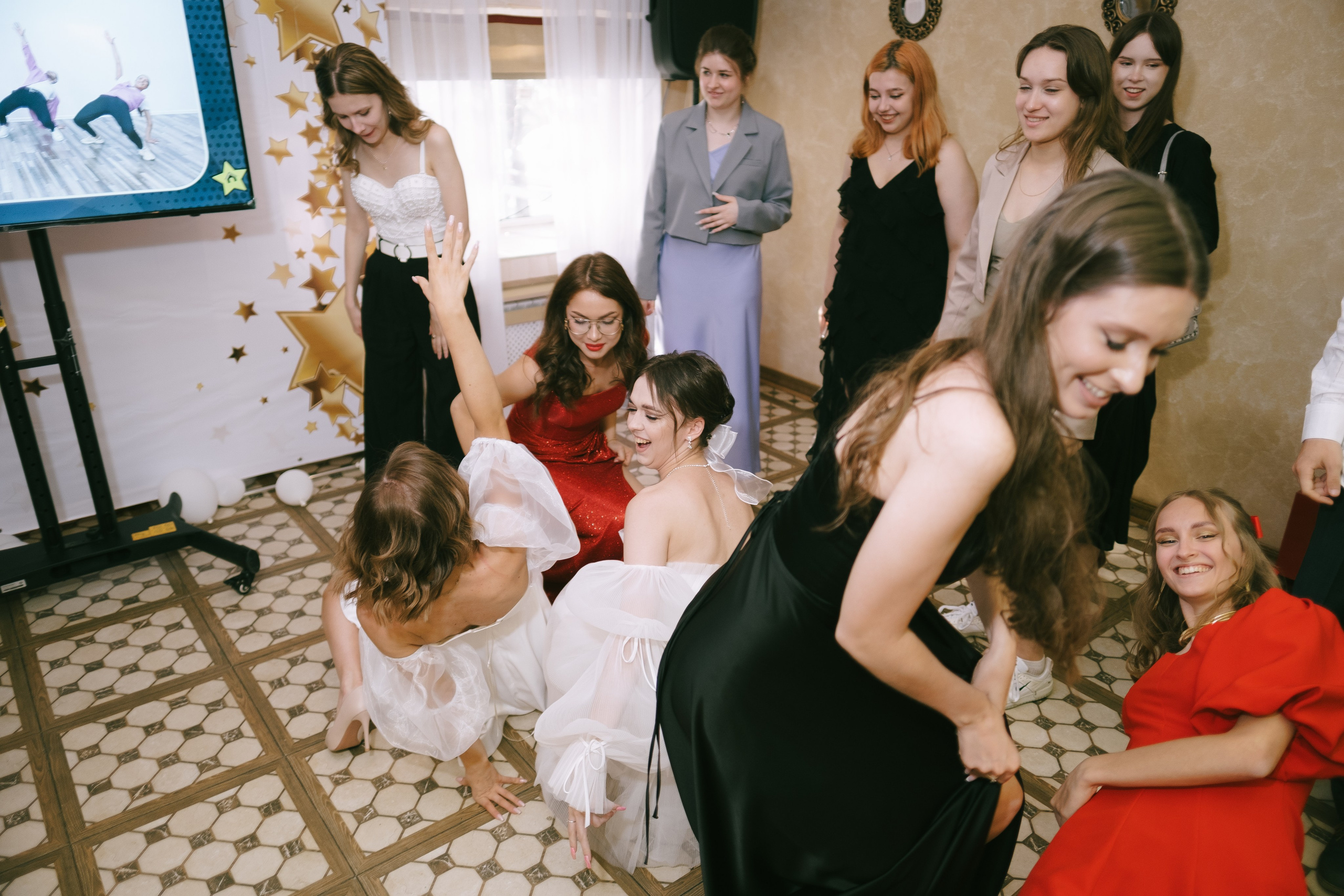 Выпускной школа 33. Свадебный и репортажной фотограф Денис Ожигин в Краснодаре и Краснодарском крае