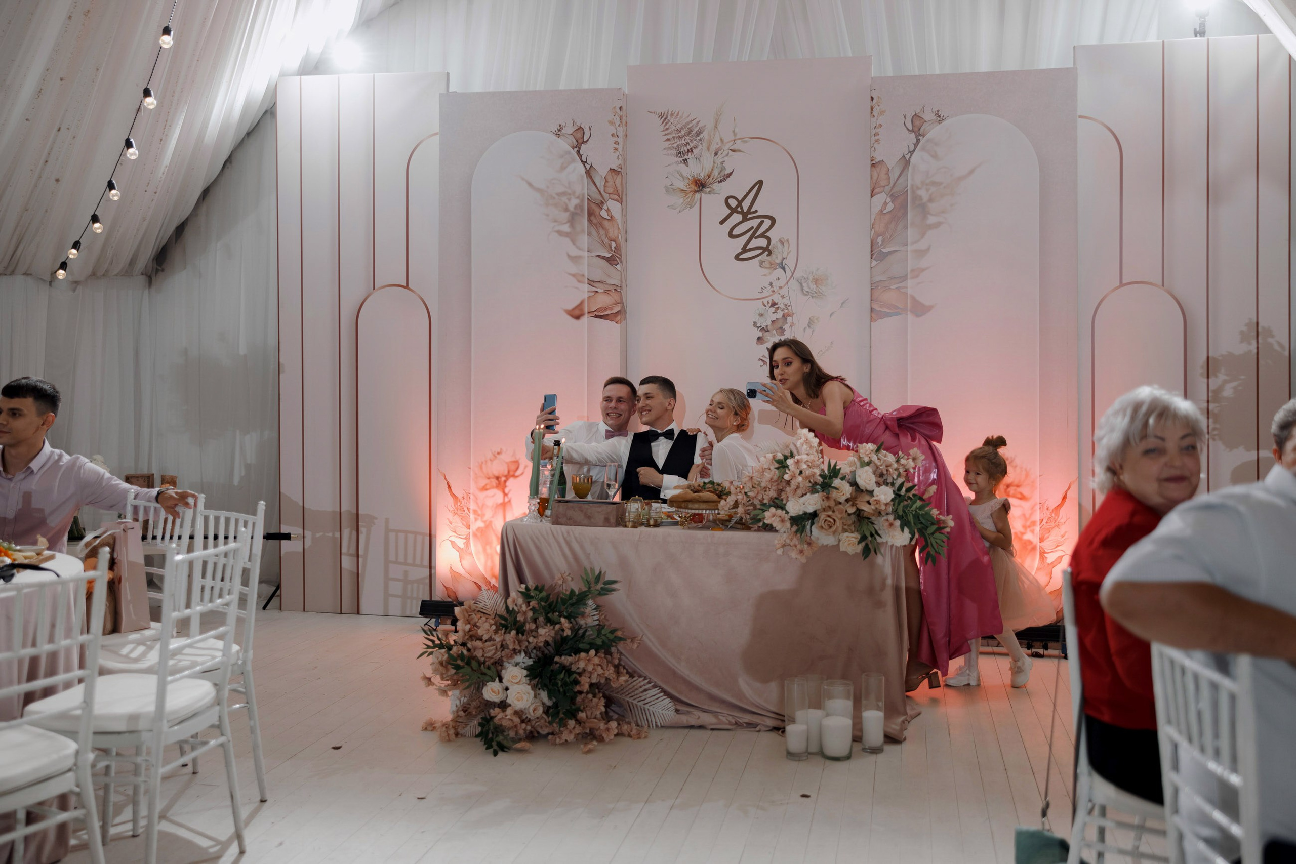 Александр и Валерия. Свадебный фотограф и видеограф Юрий и Эля Дубинины