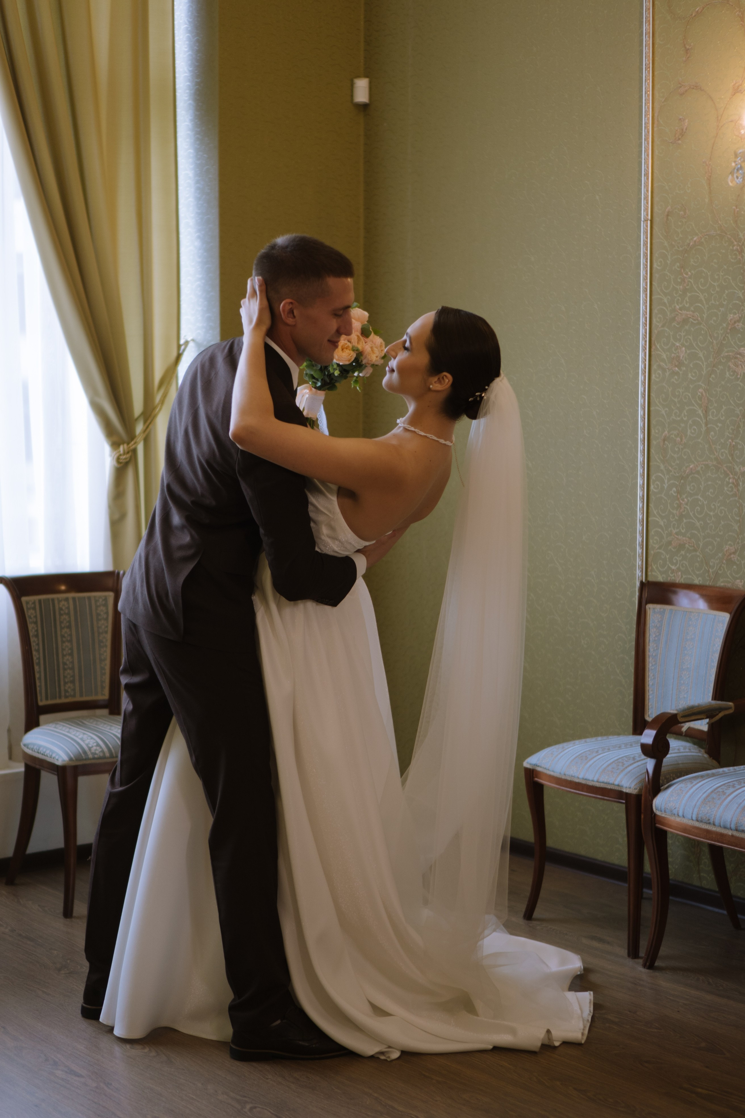 РЕПОРТАЖНАЯ СЬЕМКА В ЗАГСЕ. Профессиональный фотограф, Санкт-Петербург — Виктория Богомолова