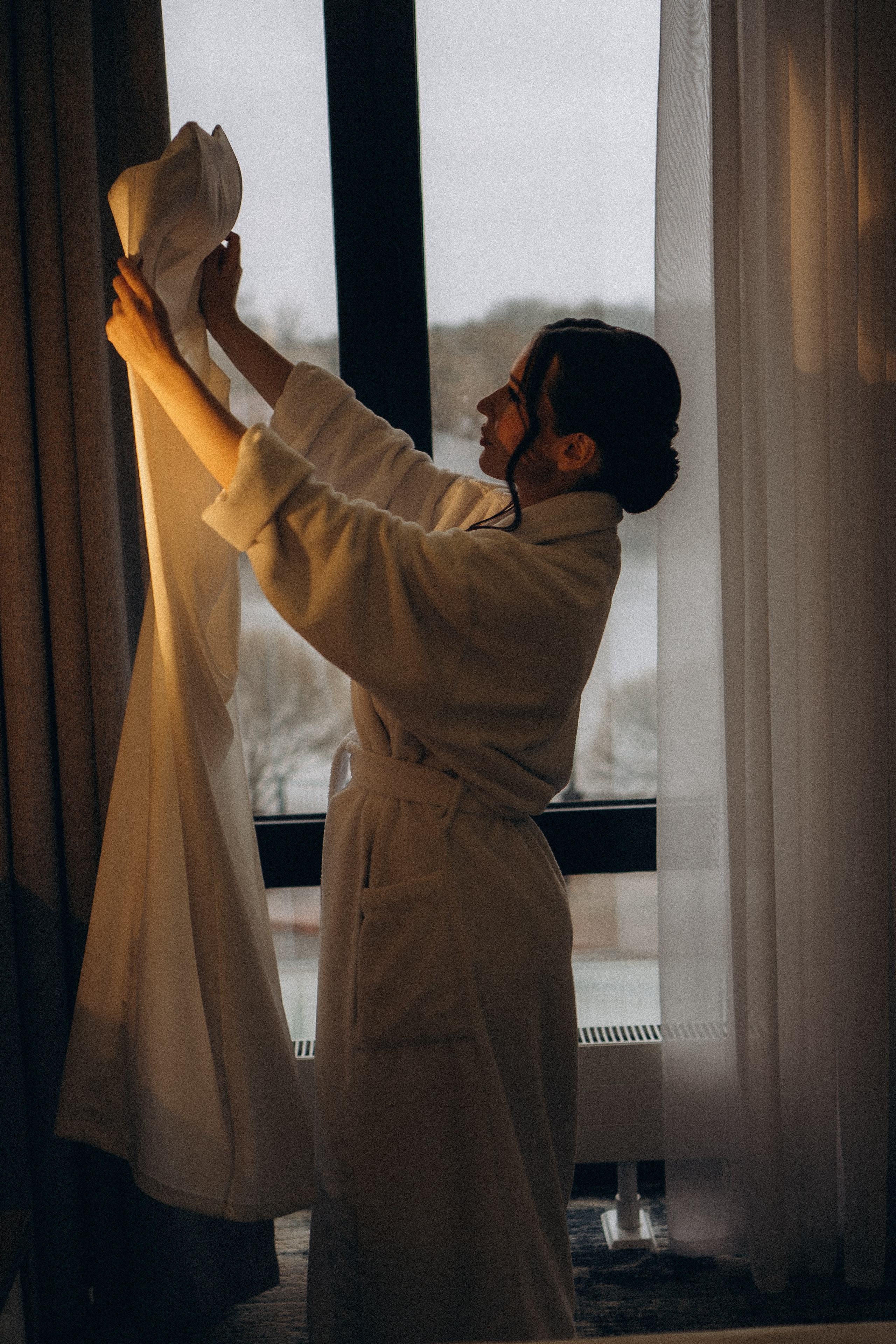 СВАДЕБНАЯ СЬЕМКА СБОРОВ ЖЕНИХА И НЕВЕСТЫ В ОТЕЛЕ И ТАКЖЕ ФОТОСЕССИИЯ В ОТЕЛЕЕ МЕГАПОЛИС БРЯНСК. Профессиональный фотограф, Санкт-Петербург — Виктория Богомолова