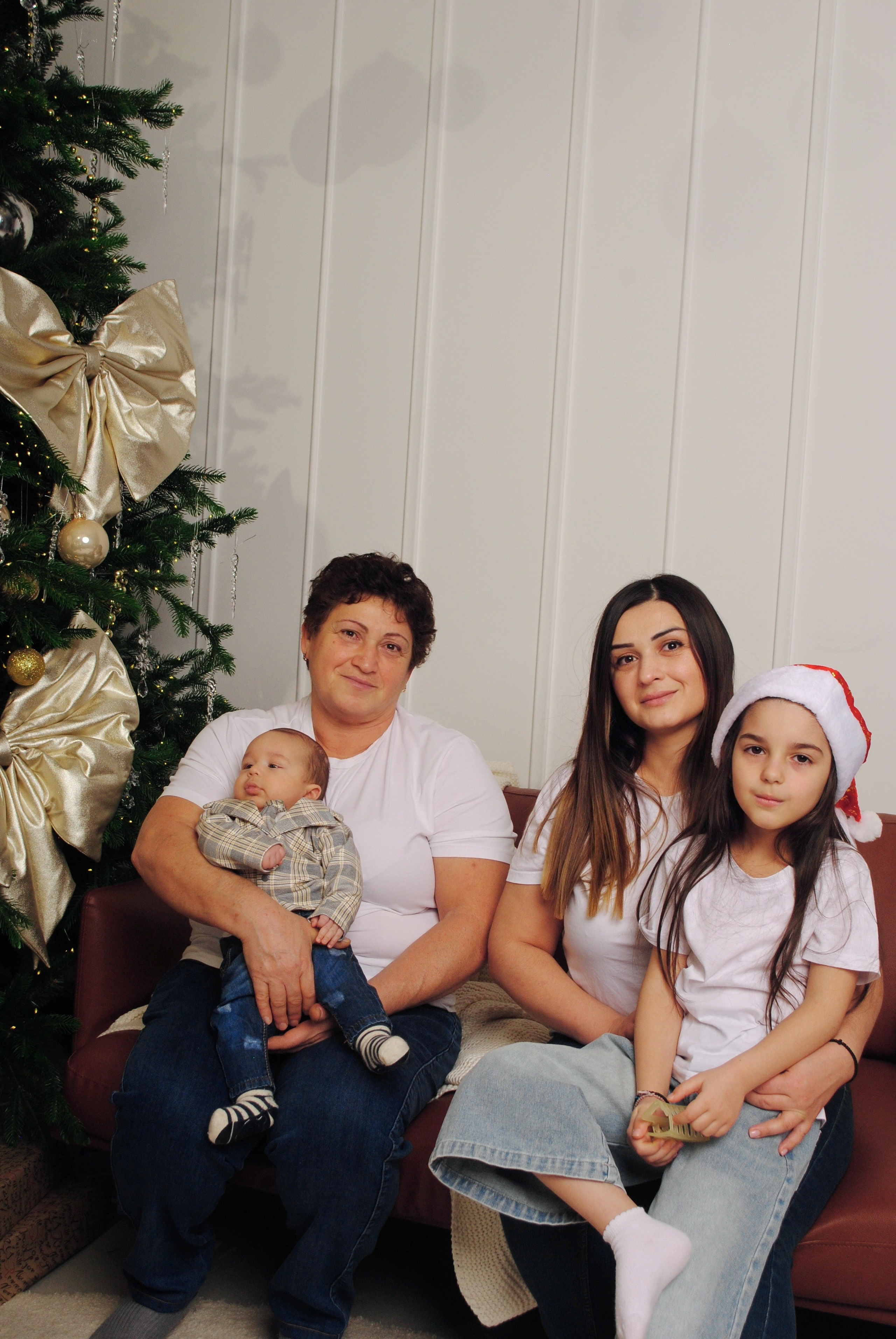 Большая греческая семья. Фотограф Мария Мусаелян