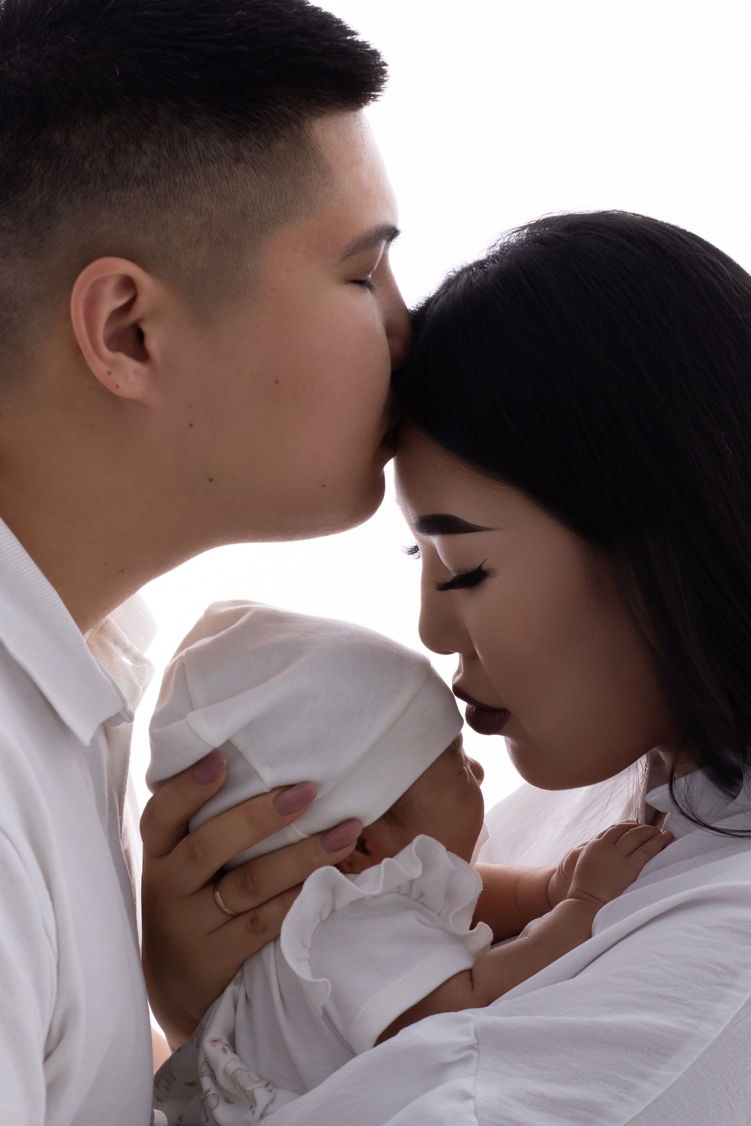 семейная фотосессия Омск, детский фотограф Омск, семейный фотограф Омск, семейная фотосессия в студии Омск, фотосессия в стиле VOGUE Омск, фотограф Омск, детская фотосессия Омск, фотосессия в студии Омск, фотосессия Омск, фотосессия VOGUE Омск, детская фотосессия в студии Омск, малыши до года Омск, фотосессия малышей до года Омск, фотосессия малышей до года в студии, фотосессия Newborn Lifestyie, фотосессия ньюборн лайф стайл, новорожденный малыш, ньюборн, Newborn, семейная фотосессия, фотограф Newborn Lifestyie Омск, фотосессия ньюборн Омск, первая фотосессия малыша, фотосессия с 1 до 3 месяцев