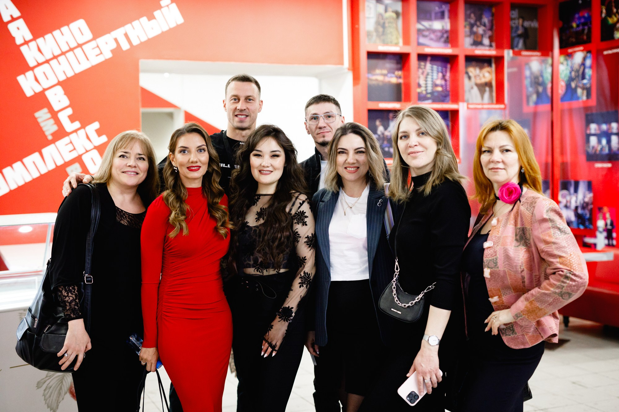 EWA Product. Бизнес фотограф в Новосибирске Александр Рощин