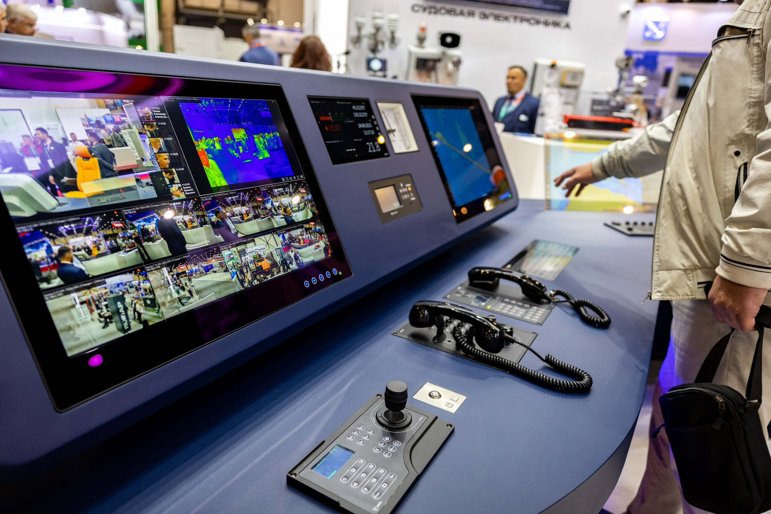 Выставка НЕВА 2025. Репортажный фотограф Санкт-Петербург | Роман Карбышев