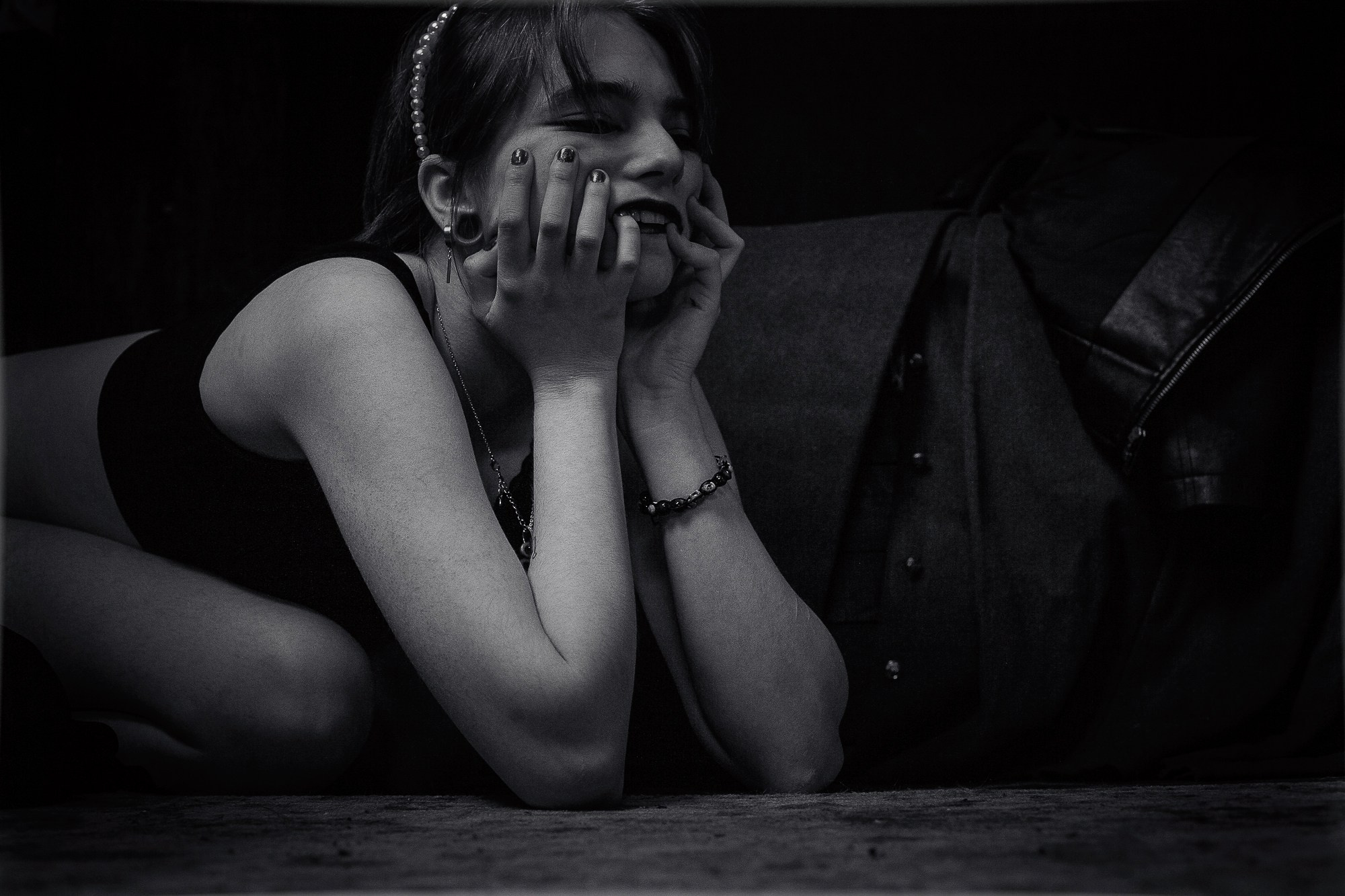 Элина. Домашняя студия. RawCat. Портретная фотография Екатеринбург