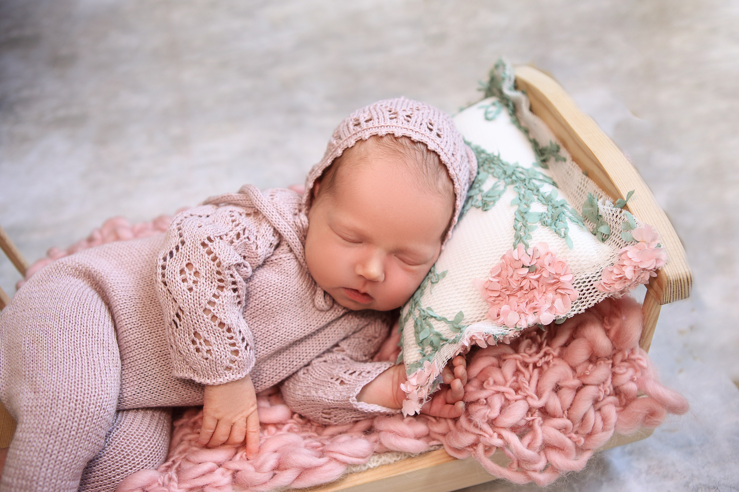 Фотосессия новорожденного, ньюборн фотосессия Ростов-на-Дону